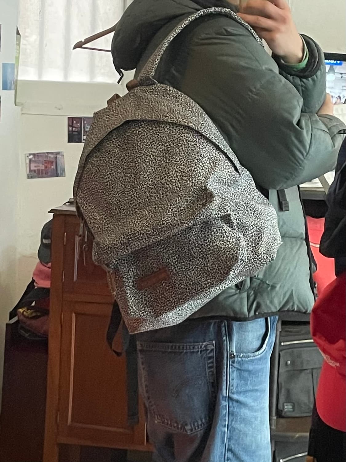 이스트팩 레오파드 백팩 상품이미지2