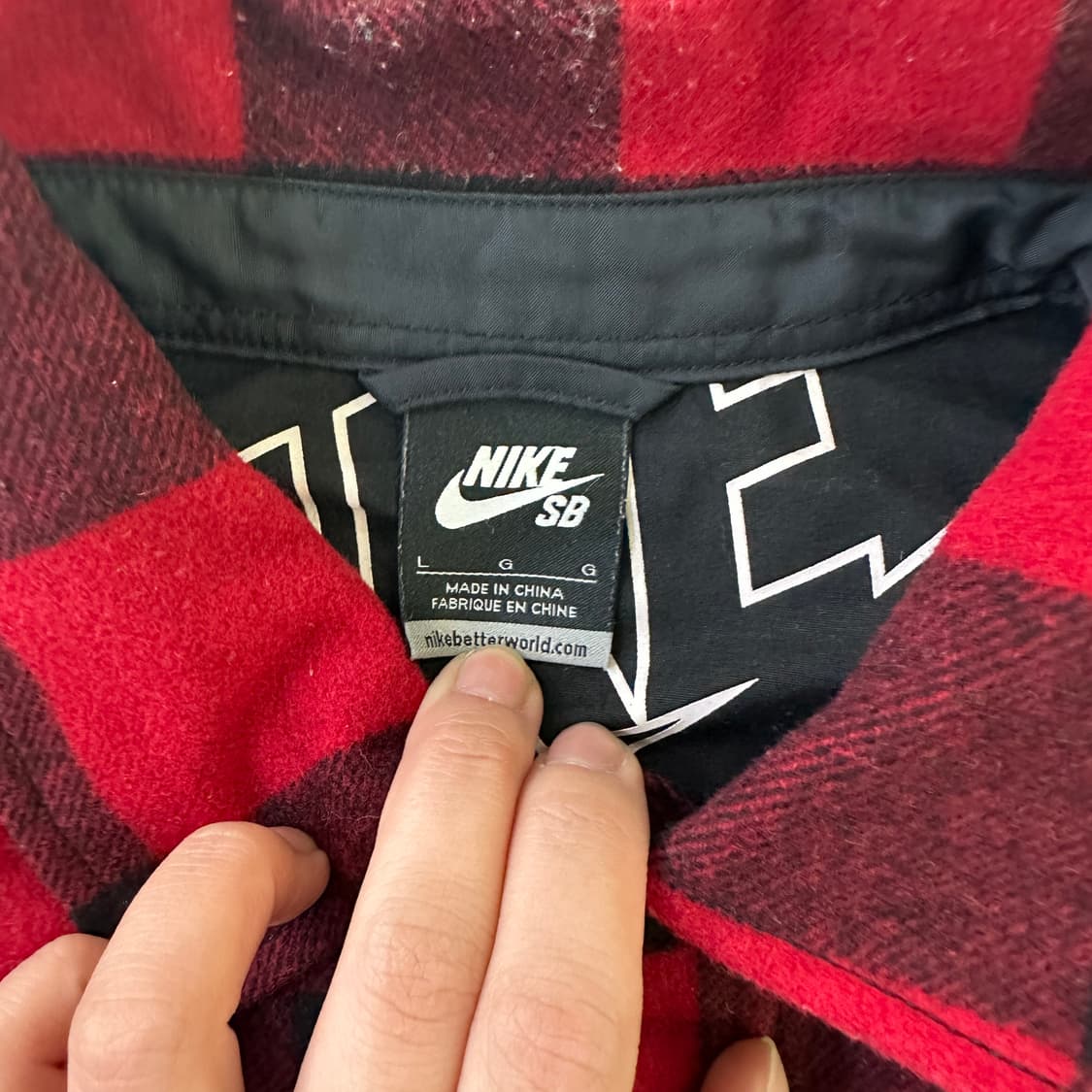 L 나이키 블랙 레드 체크 셔츠 0320D 상품이미지2