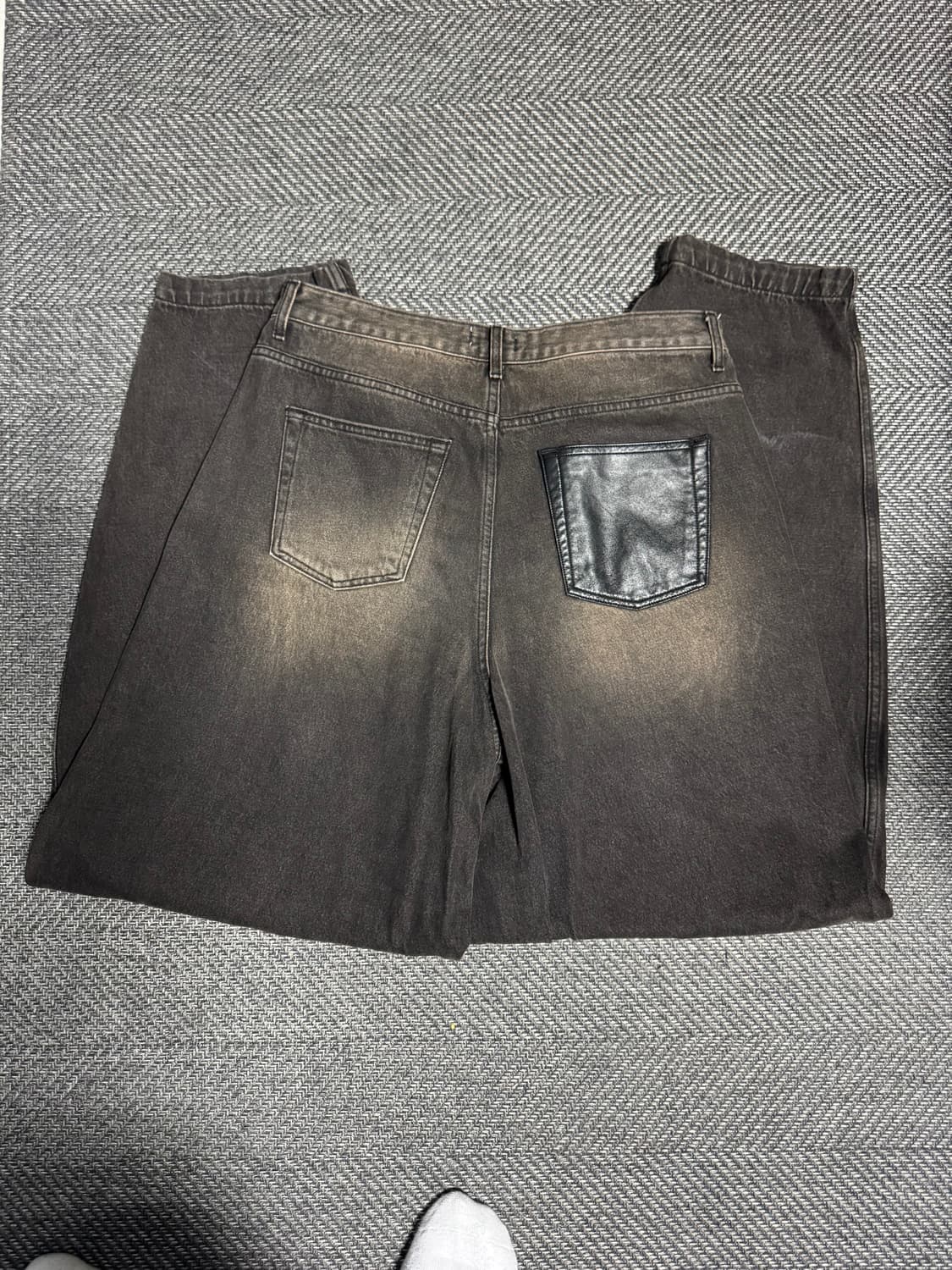 뉴칲식 디피 앤틱 워시드 배기 진 상품이미지3