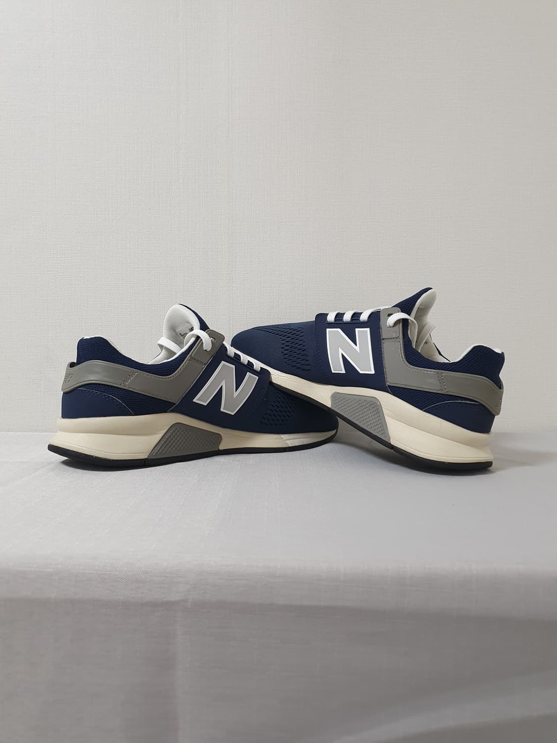 270mm 뉴발란스 247시리즈 네이비 스니커즈 상품이미지9