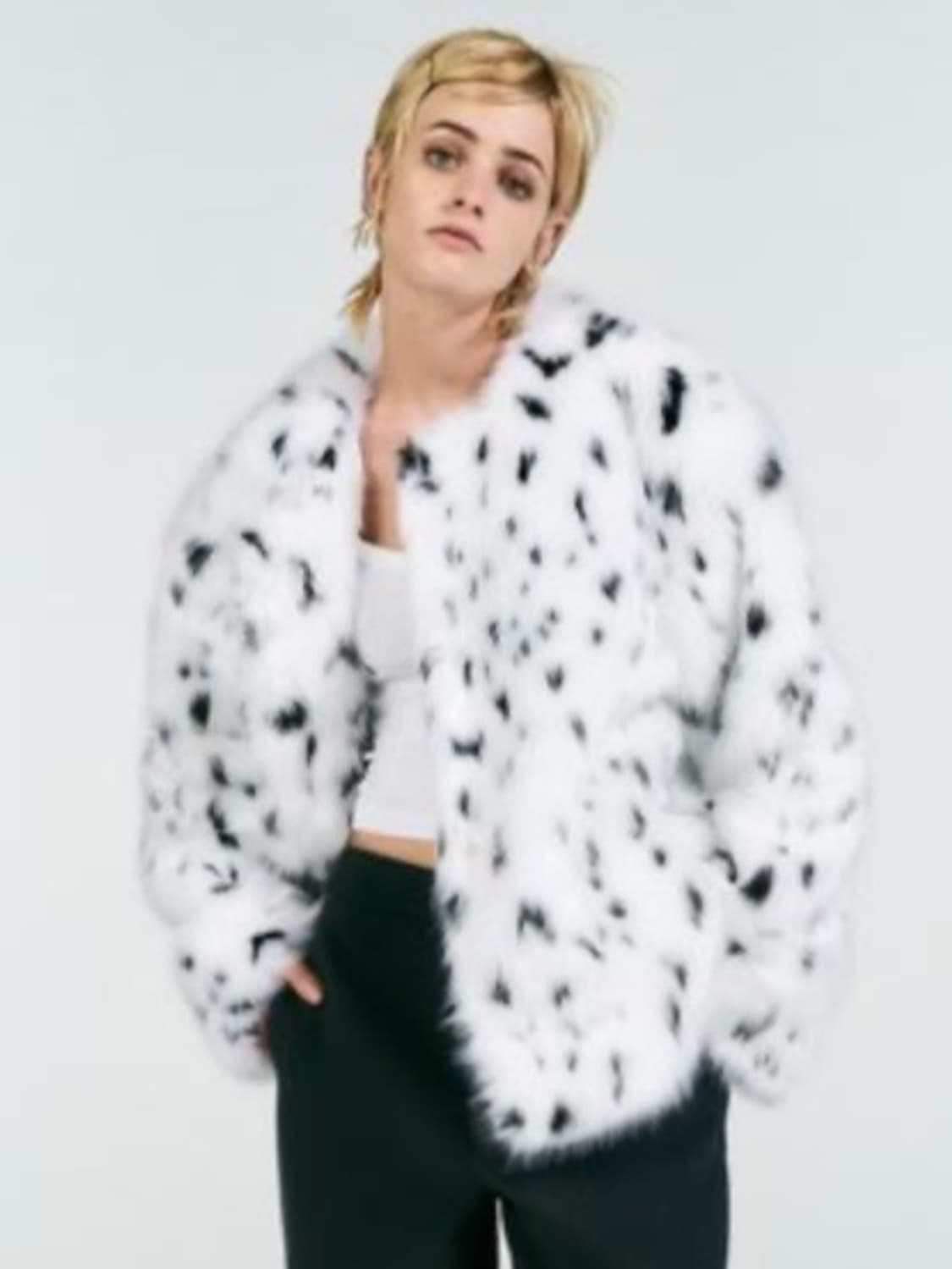 자라 애니멀 프린트 퍼자켓 상품이미지1