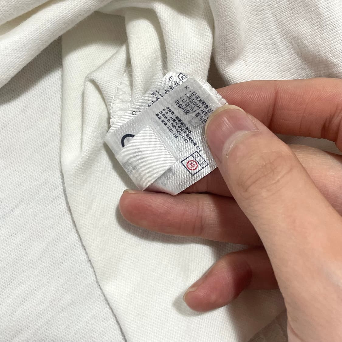 라코스테 화이트 무지 반팔티셔츠 남성M 상품이미지5