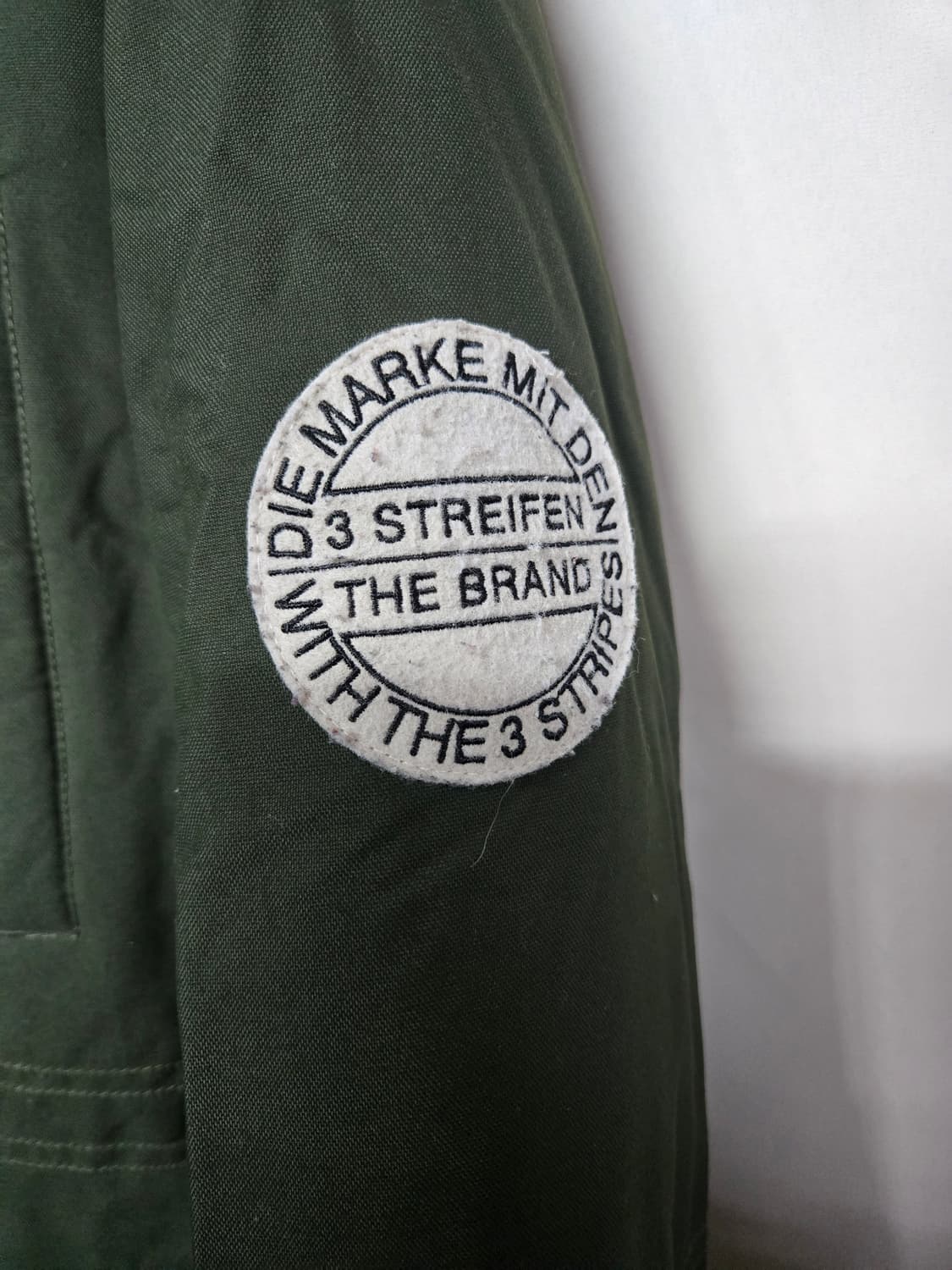 아디다스 올리브 다운 야상  파카 085 상품이미지6