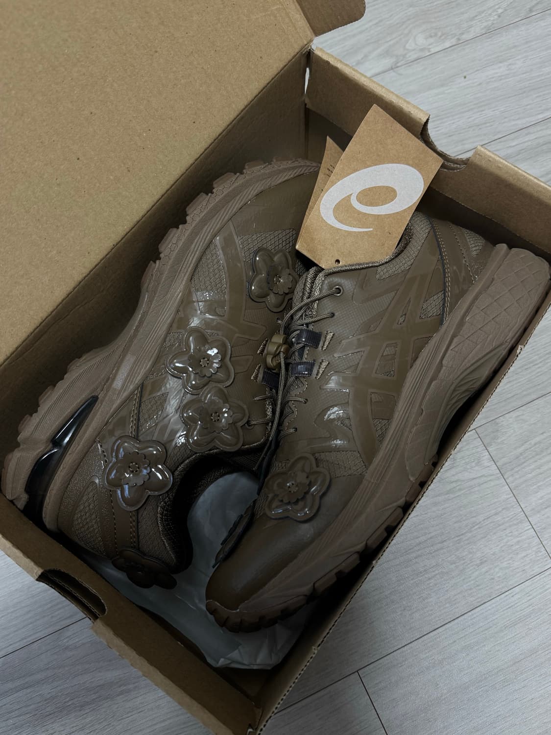 아식스x세실리아반세 상품이미지3