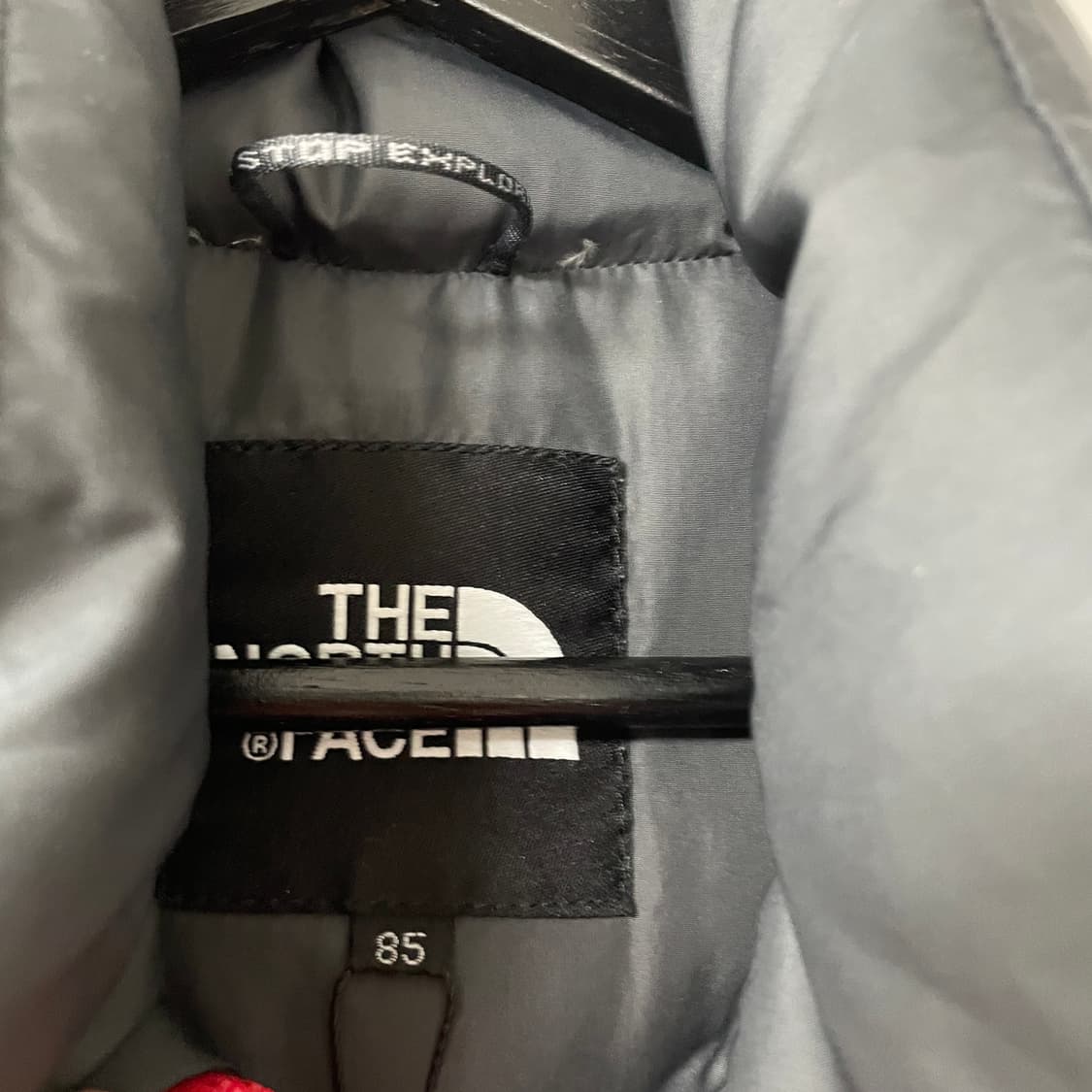 노스페이스 700 패딩 조끼 레드 85 상품이미지6