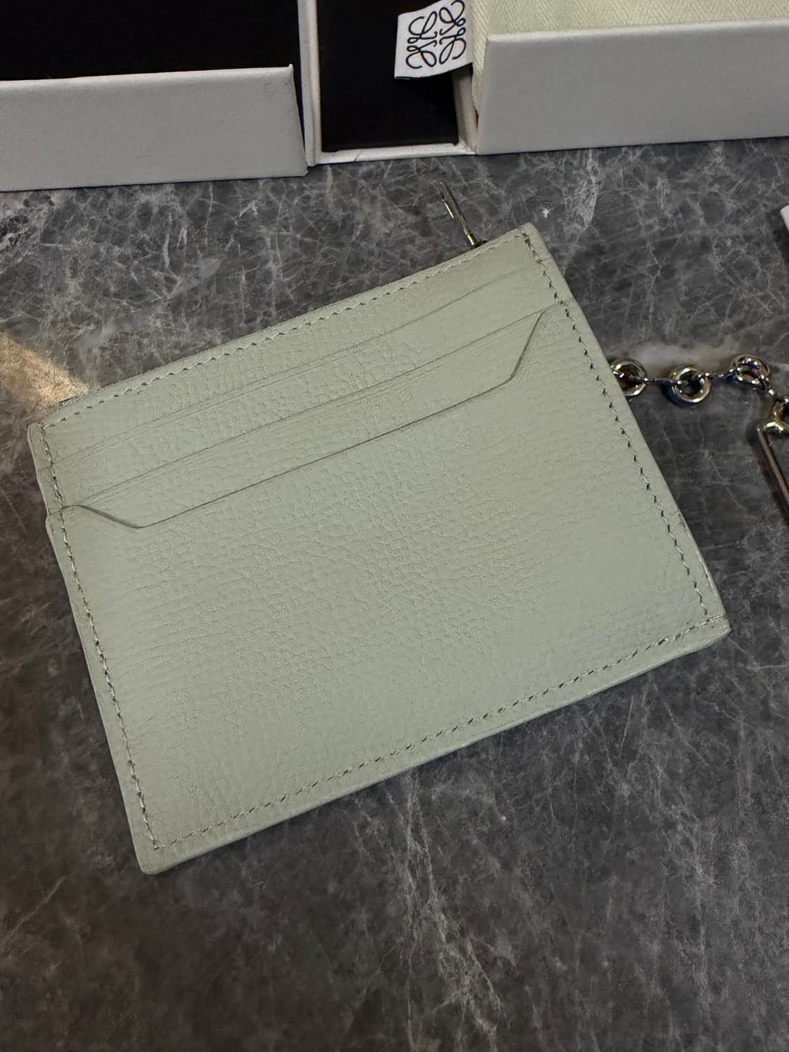 로에베 민트 카드지갑 새상품 상품이미지2
