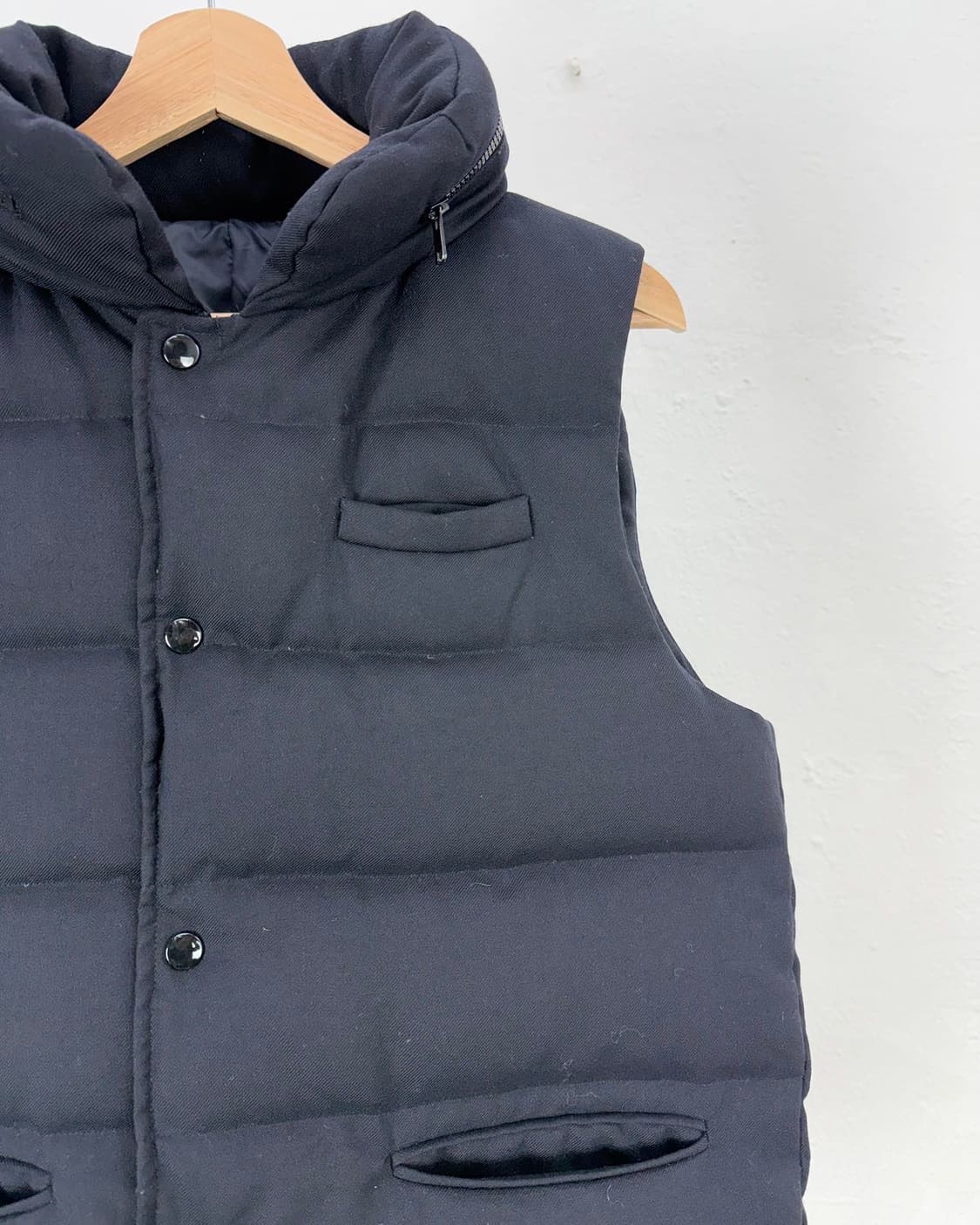 언더커버 리즘 조니오 블랙 히든 후디 다운 패딩 베스트 상품이미지3