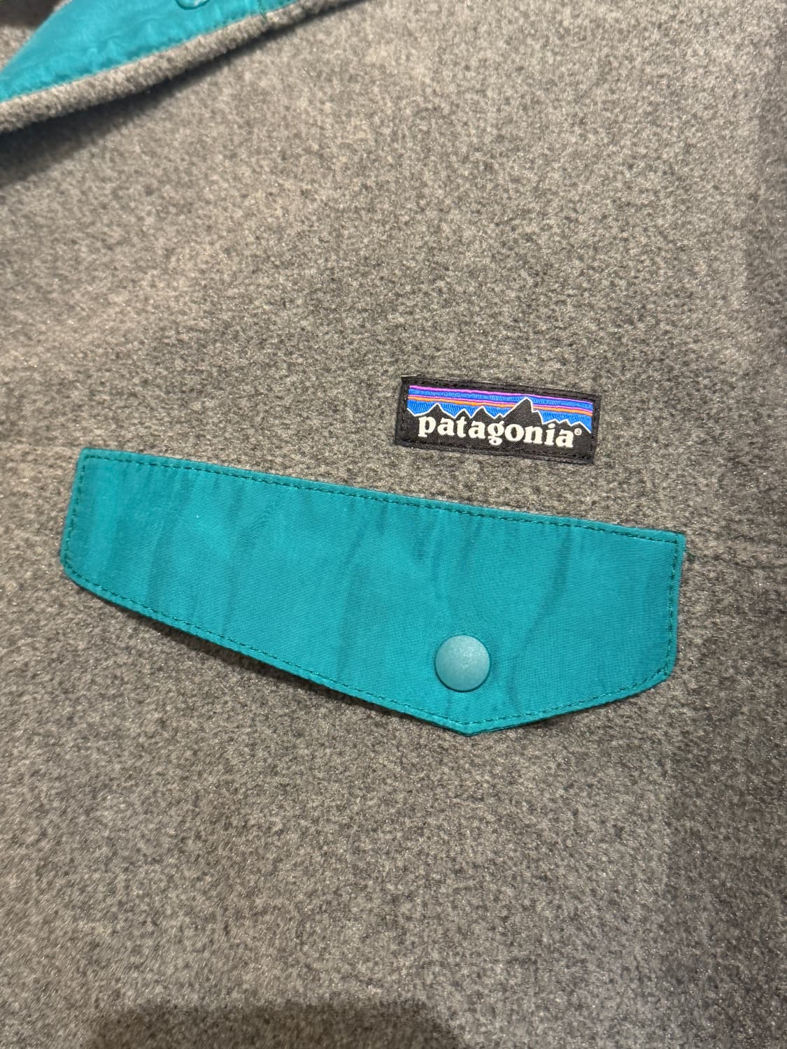 파타고니아 신칠라 리젠 그린 L 새제품 상품이미지4