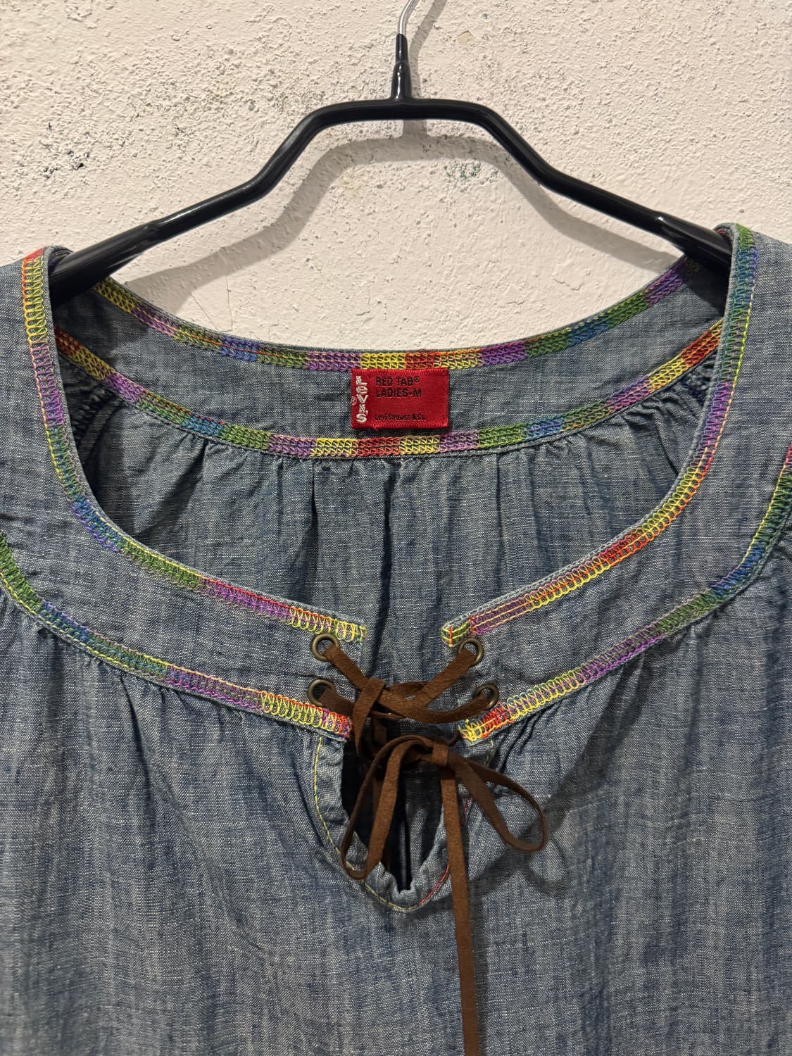 리바이스 플라워 자수 블라우스 상품이미지2