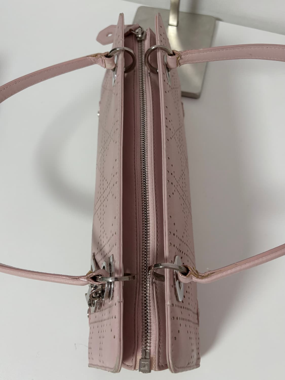 디올 이스트웨스트 바게트백 (디조이 구버전) 상품이미지5