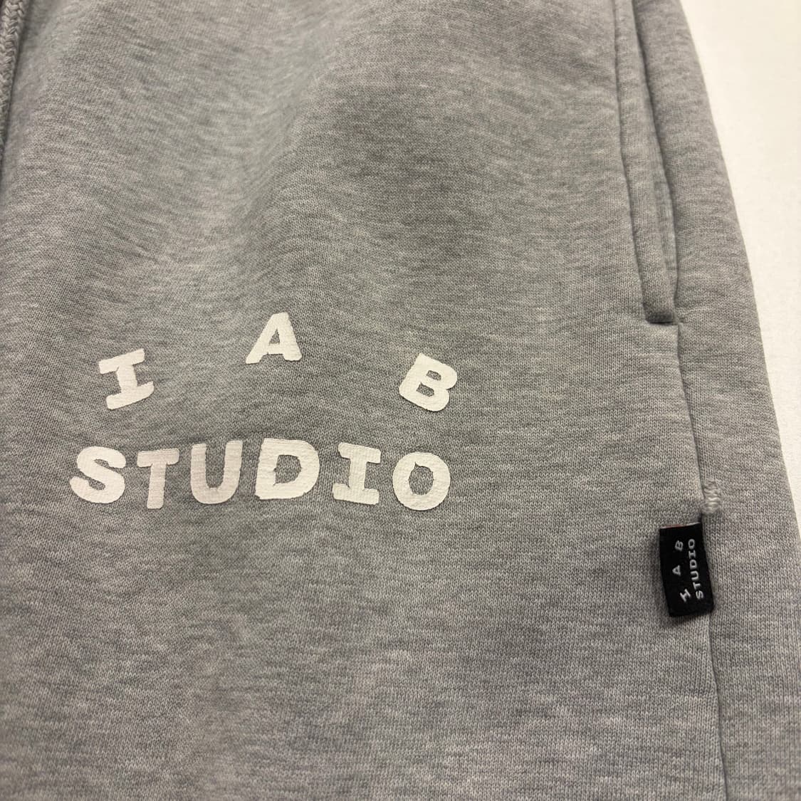 [L] IAB STUDIO 스튜디오 조거 트레이닝 팬츠 그레이 C103 상품이미지4