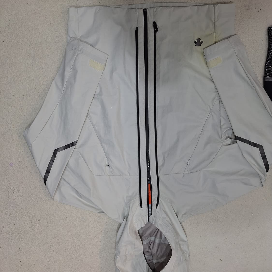 데쌍트  조끼분리 바람막이100 상품이미지10