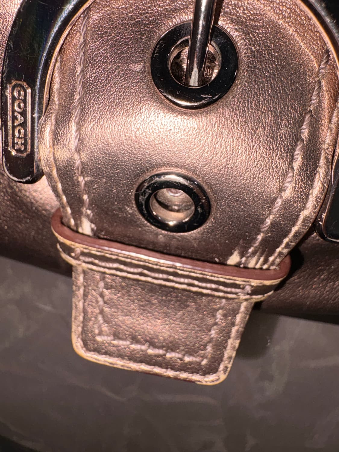 Coach gold brown glitter shoulder bag 상품이미지8