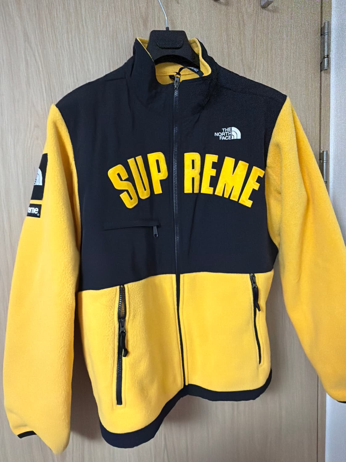 슈프림 노스페이스 후리스 상품이미지1