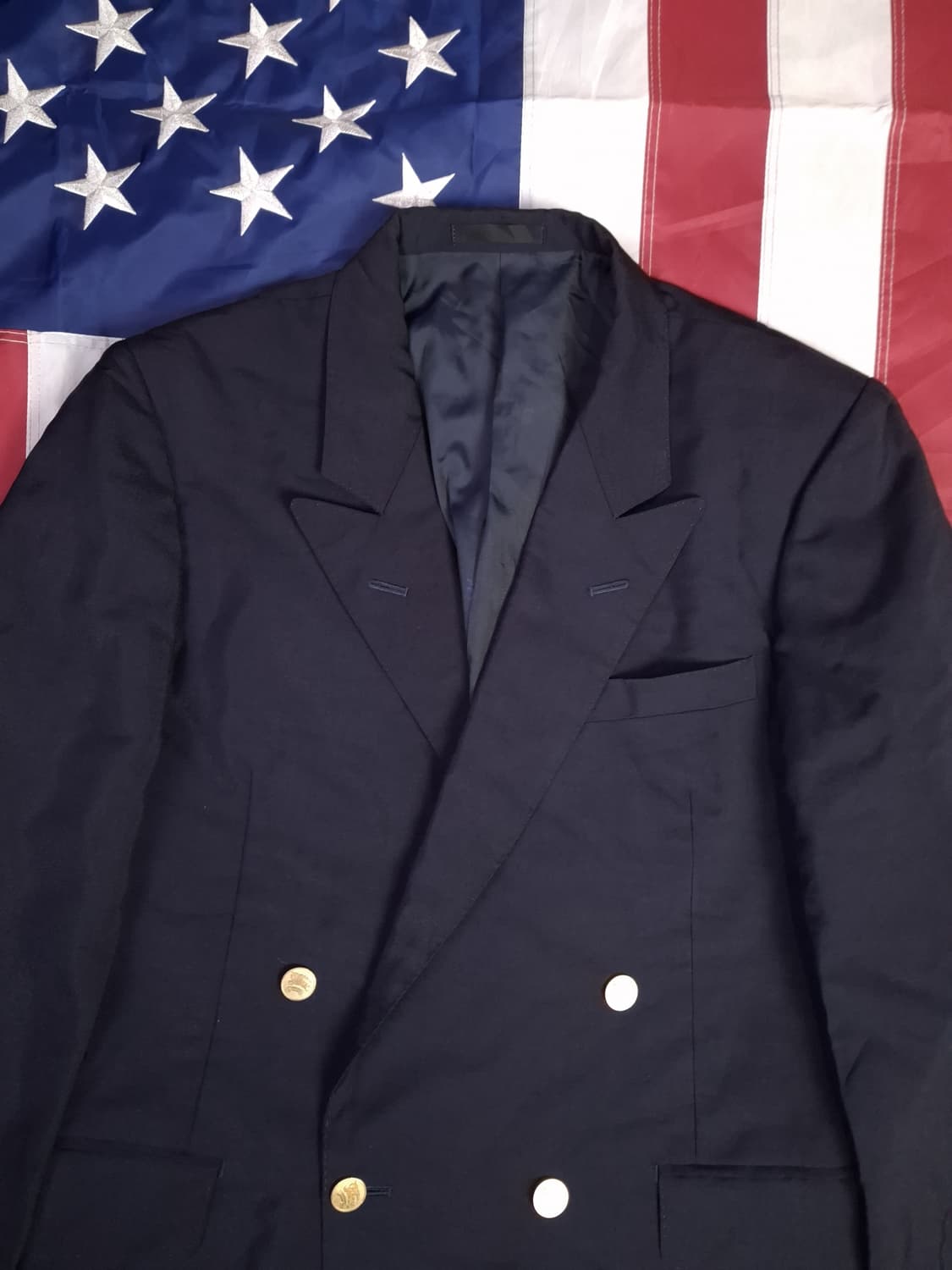 오리지날 일본판 버버리 금장 클래식 더블 울 블레이져 상품이미지2