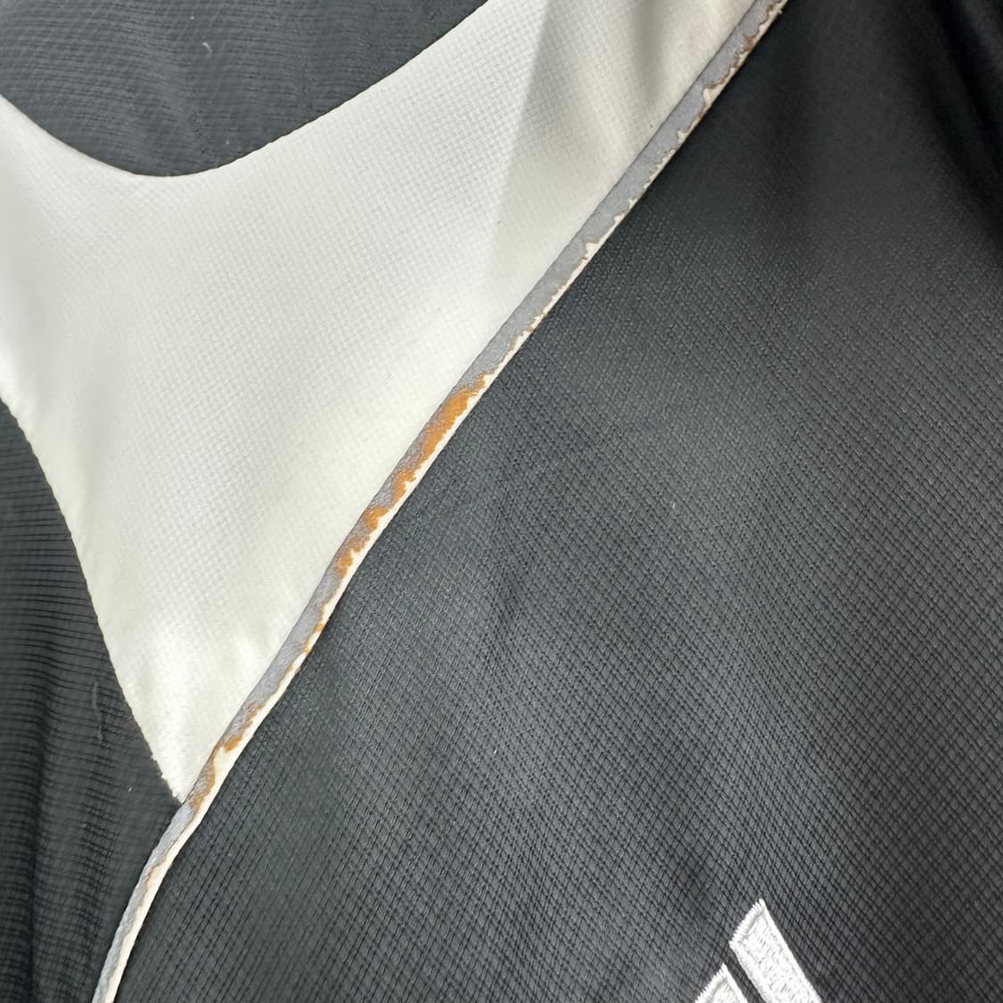 100 아디다스 남자 바람막이 자켓 상품이미지5