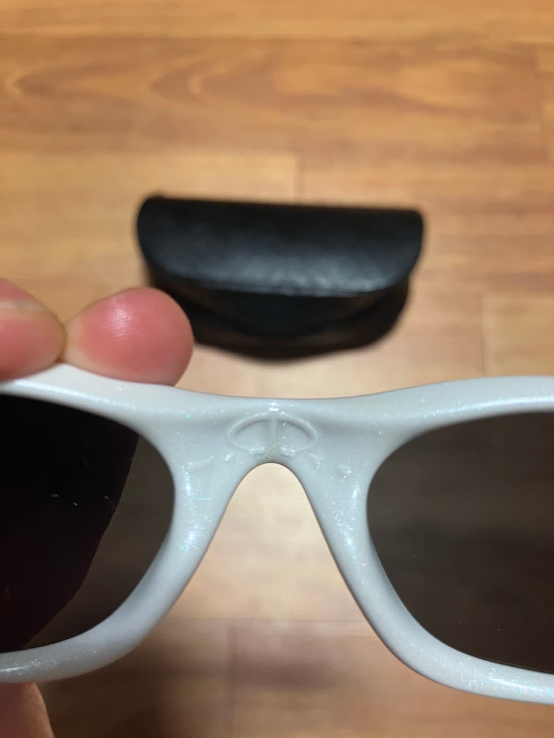 오클리 미뉴트 1.0 새렌즈 펄화이트 상품이미지6