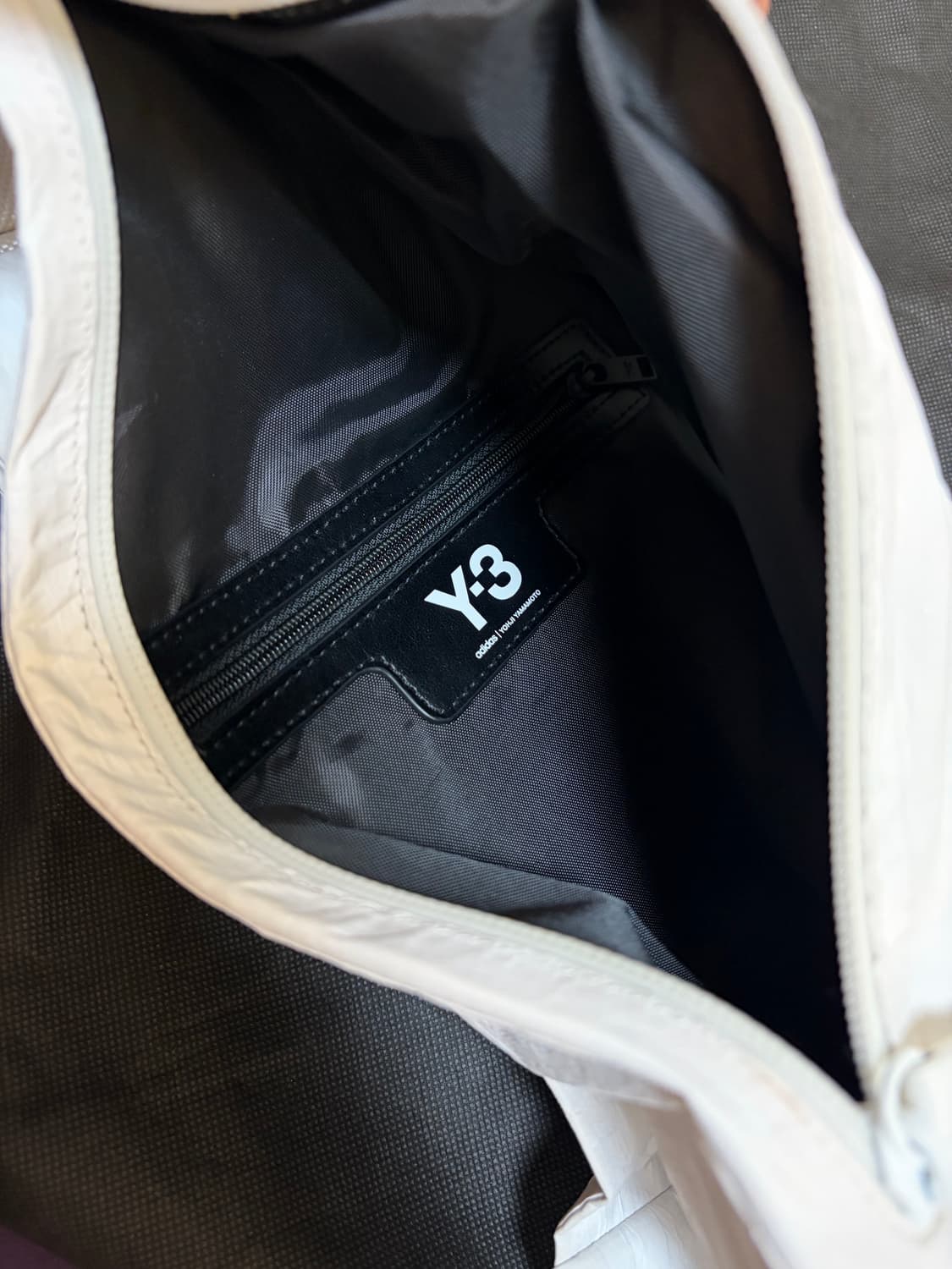 Y-3 슬링백  상품이미지5