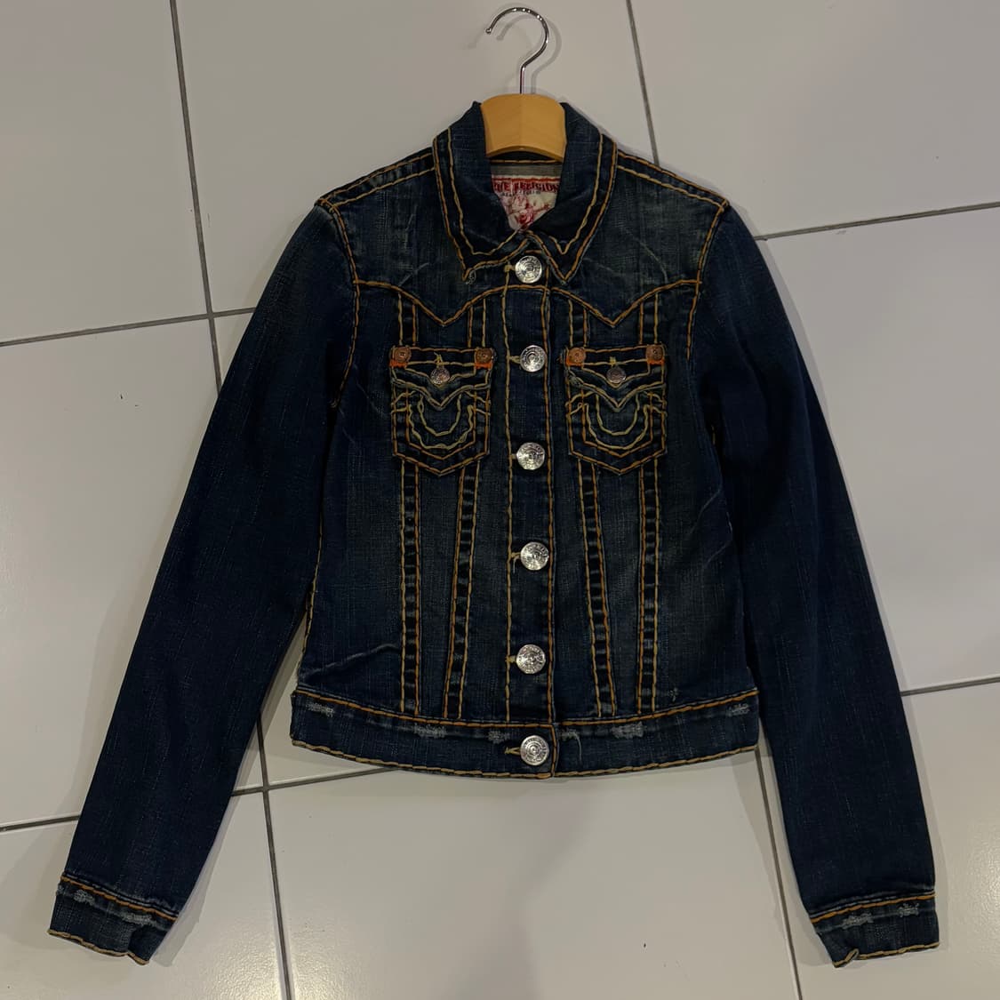 트루릴리젼 시그니쳐 데님 트러커 우먼스 자켓 상품이미지1