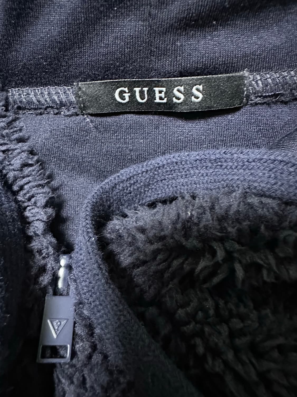 게스 뽀글이 후드집업 네이비 상품이미지5