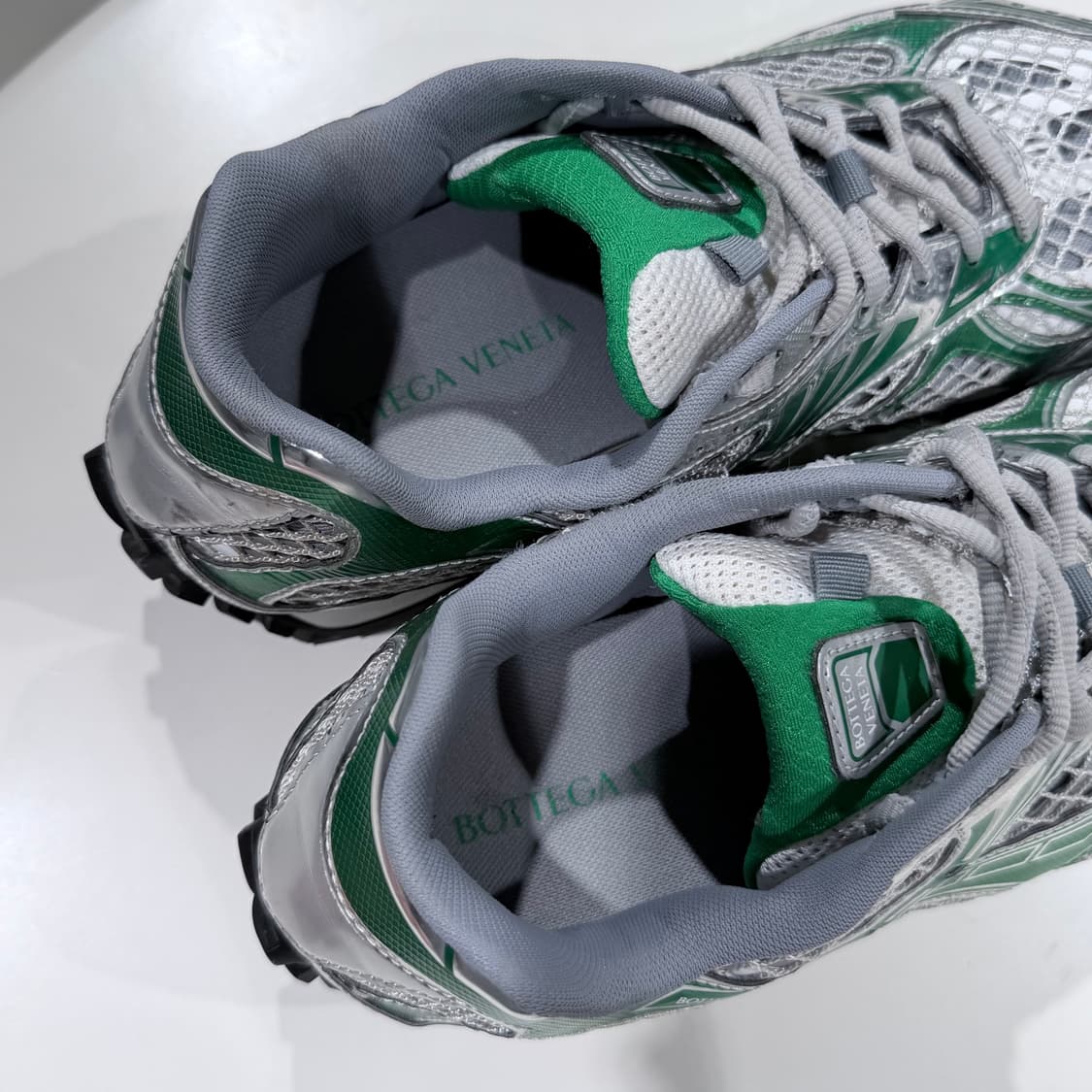 (A+/42) / 보테가 베네타 오르빗 스니커즈 실버 패러킷 그린 컬러 상품이미지7