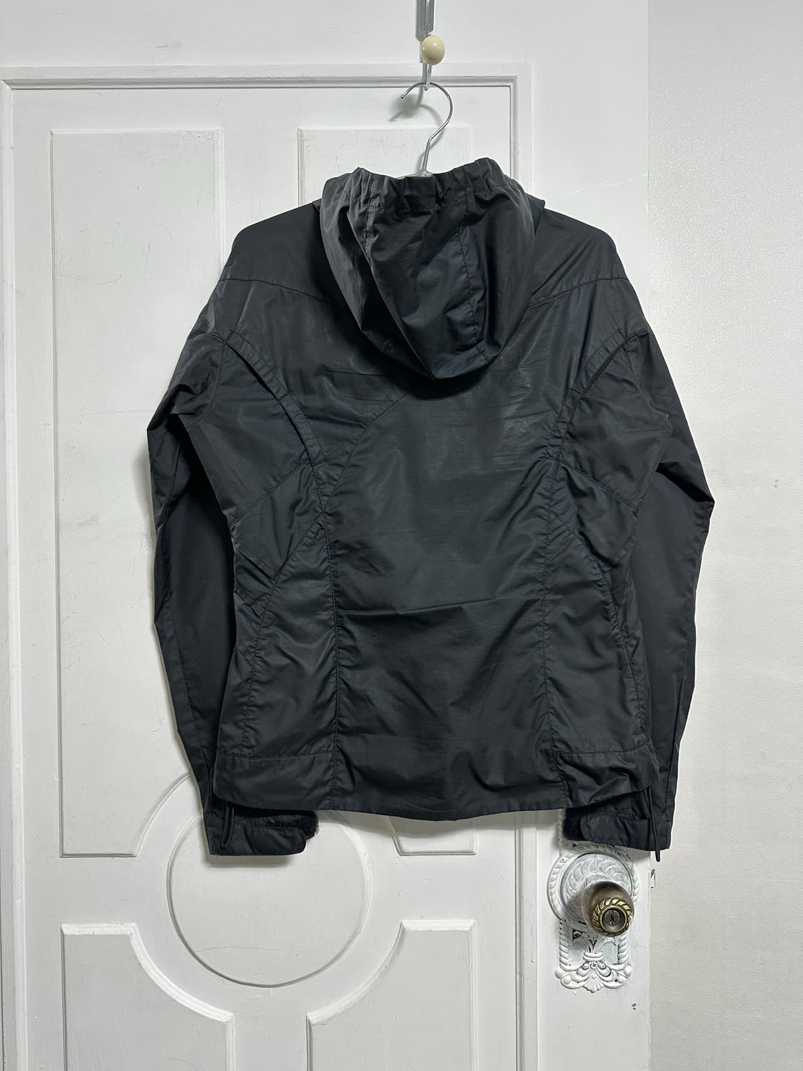 나이키 ACG 바람막이 상품이미지2