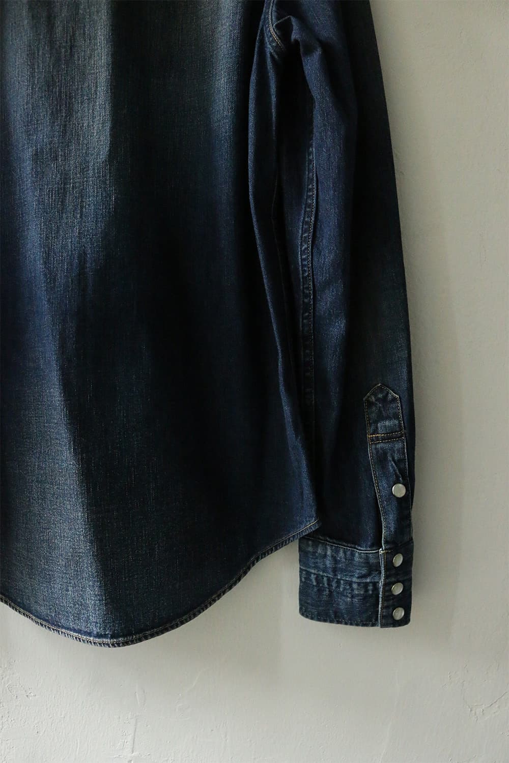 넘버나인 웨스턴 스터드 데님 셔츠 상품이미지9