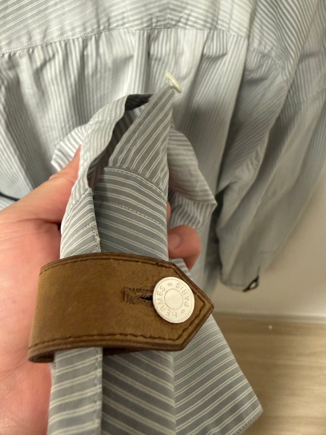 에르메스 레더 커프스 셔츠 상품이미지3