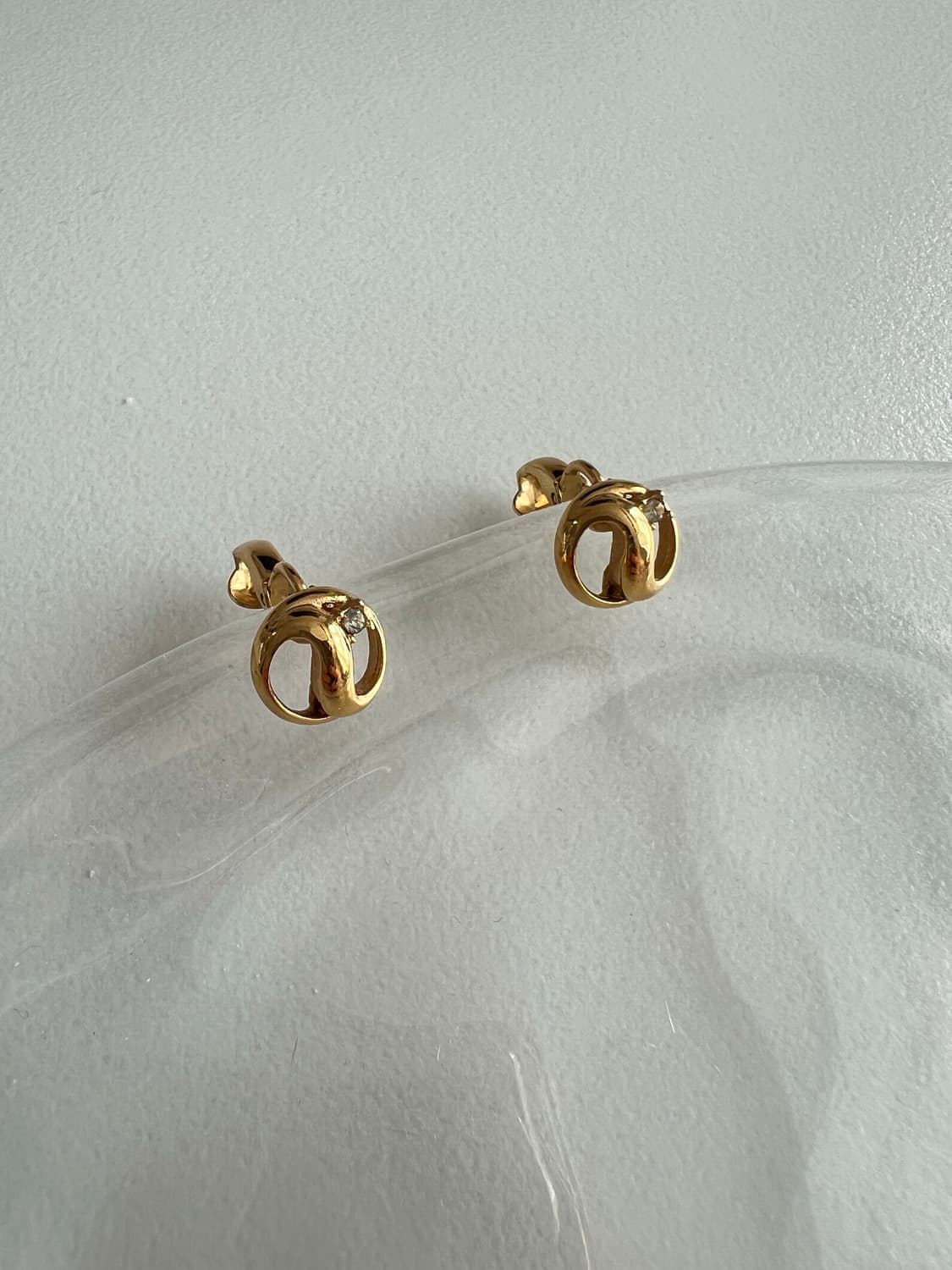 빈티지 볼트 귀걸이 상품이미지1