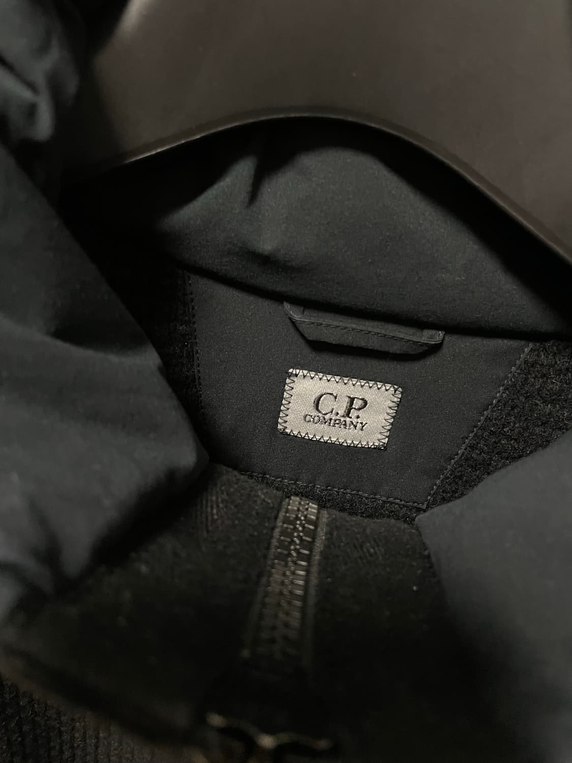 CP컴퍼니 후드 니트 집업 105 판매 상품이미지7