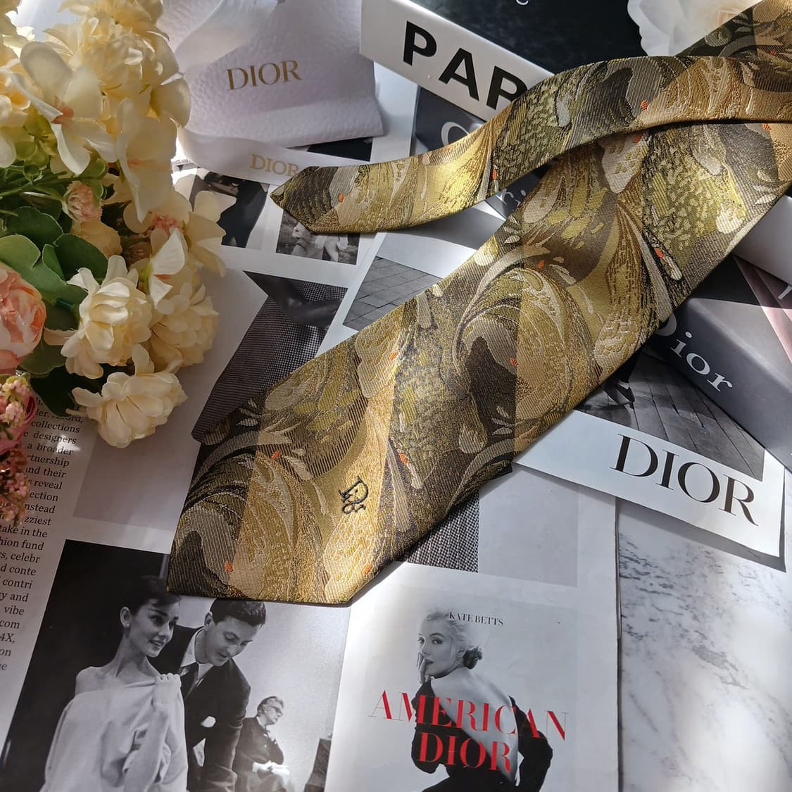 크리스찬 디올 올리브 그린 패턴 넥타이 9cm A~B등급 E892
 상품이미지3