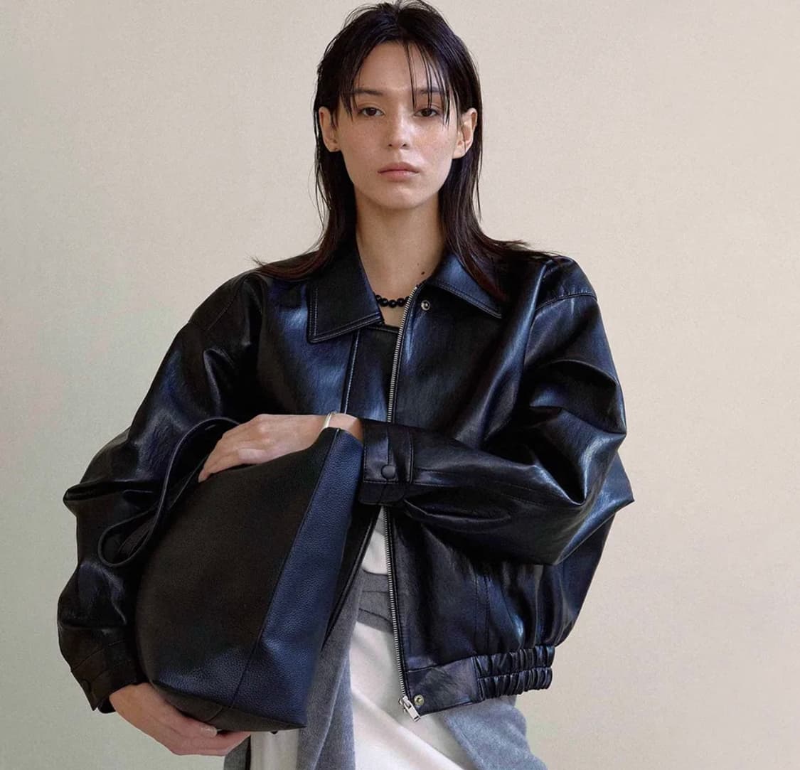 어그스트 빈티지 레더 블루종 상품이미지1