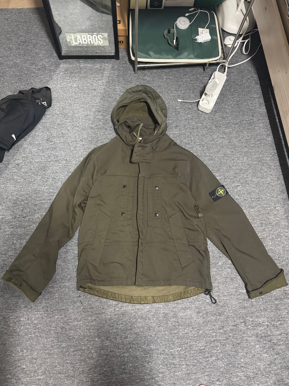 스톤아일랜드 야상 자켓 카키 상품이미지1