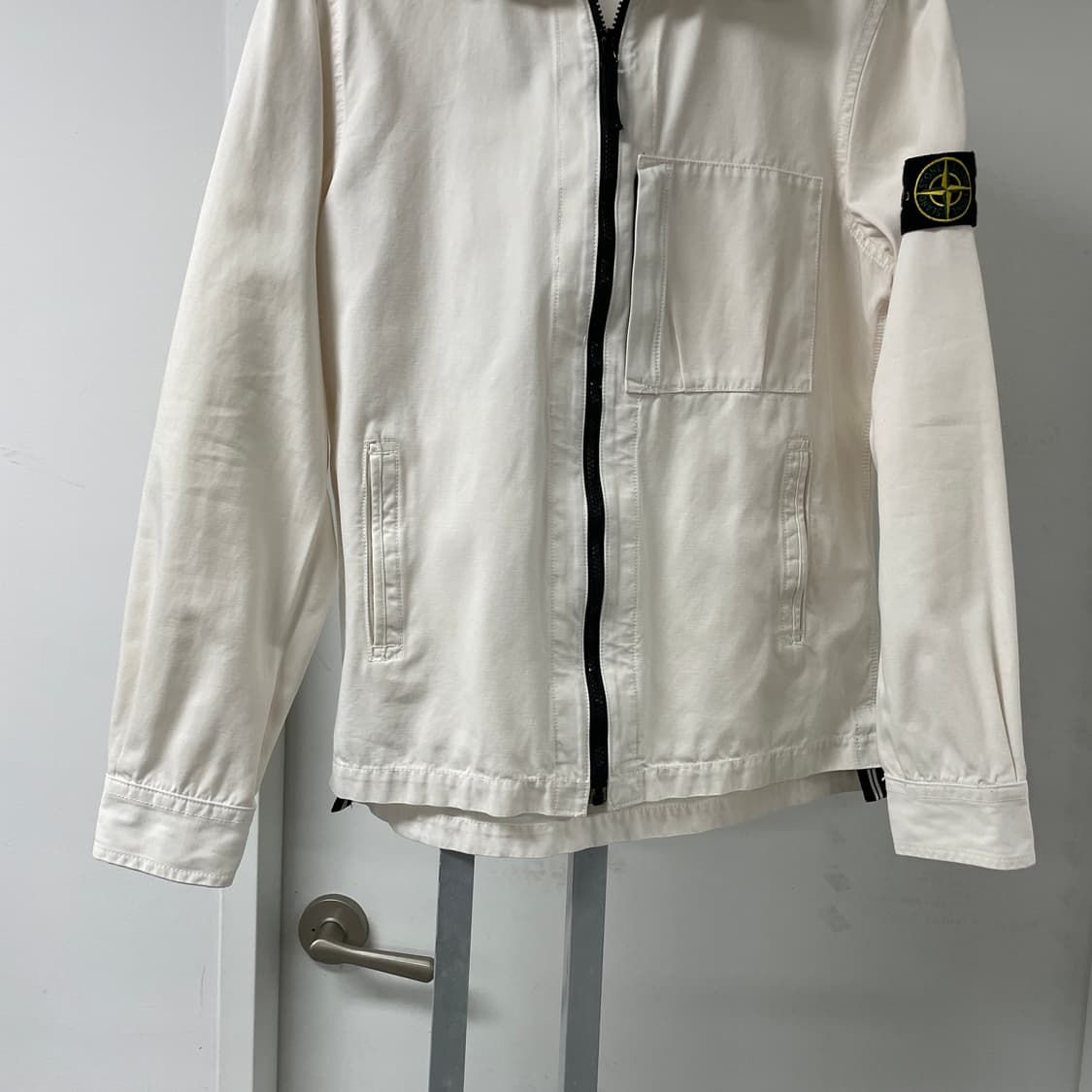 스톤아일랜드 화이트 셔츠 자켓 95 상품이미지3