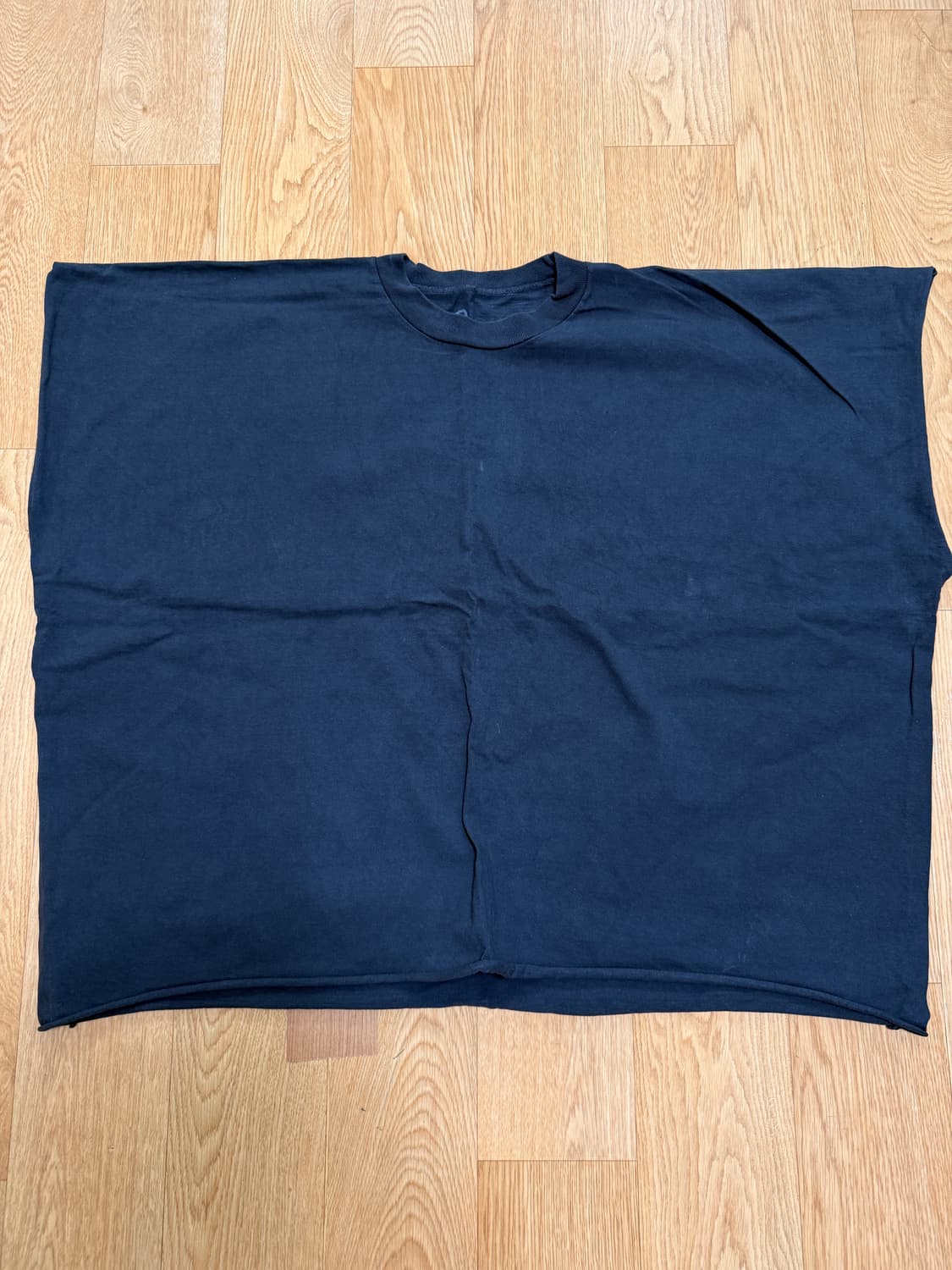 yeezy 빈팔티 상품이미지1