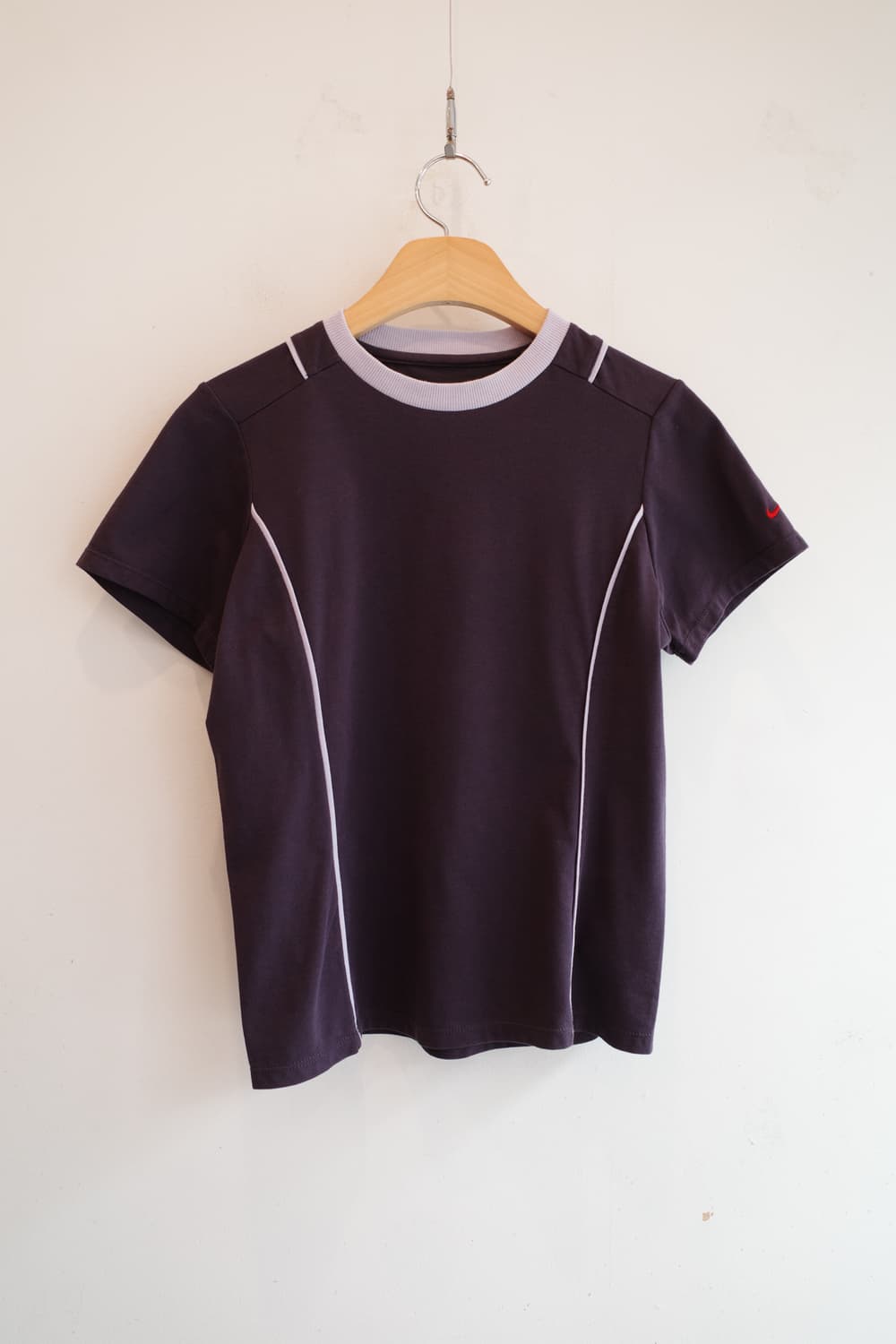 NIKE 나이키 슬림핏 티셔츠 상품이미지1