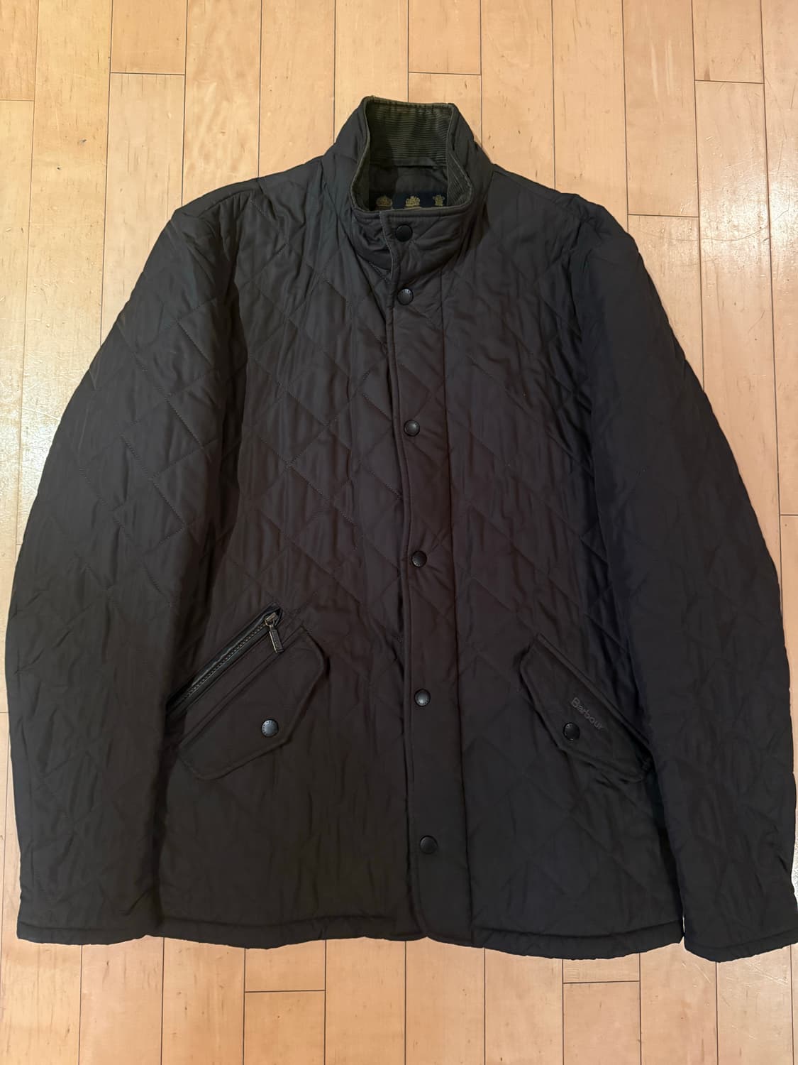 바버 첼시 퀼트 자켓 올리브 상품이미지1