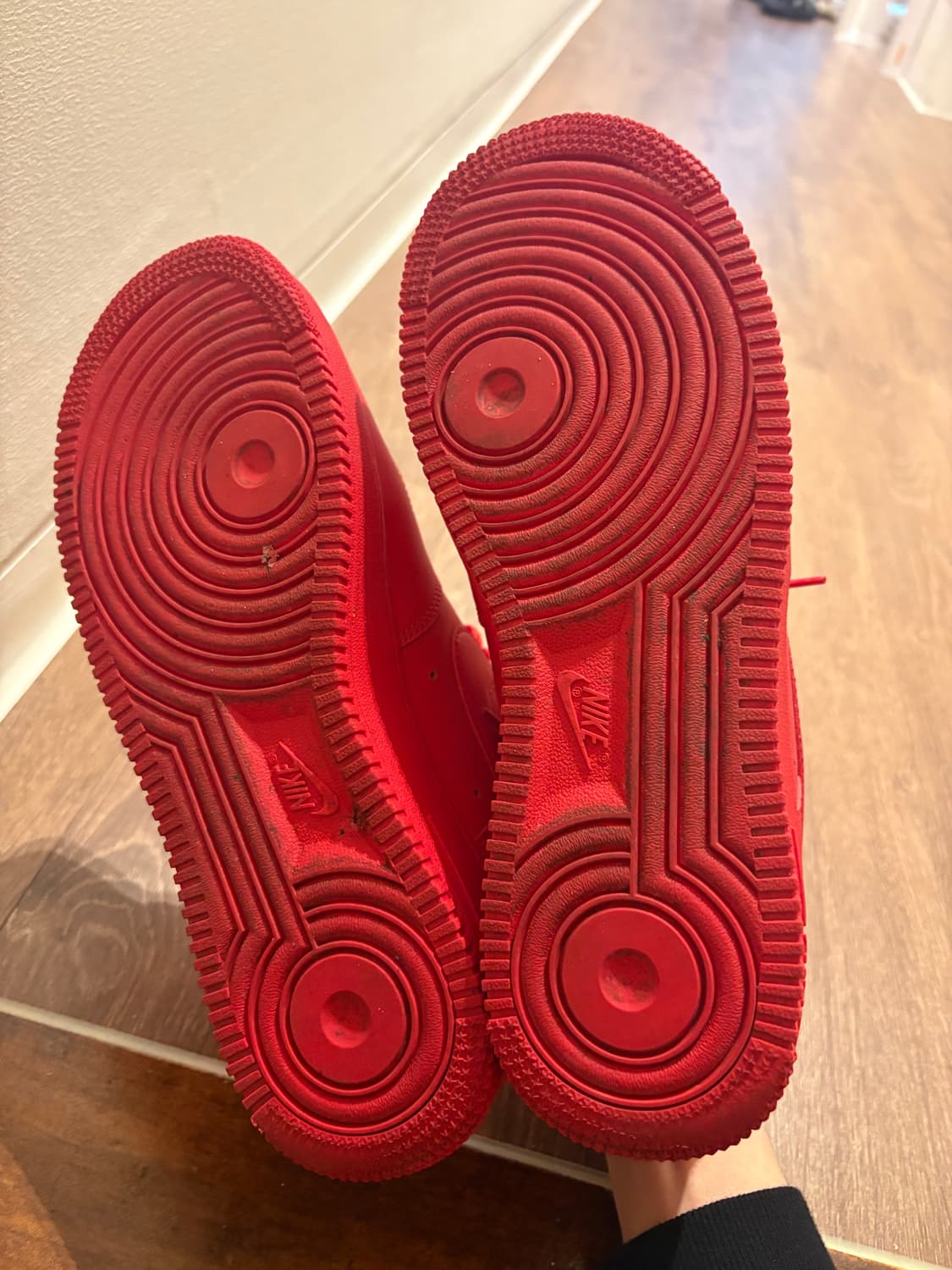 나이키 에어포스 트리플 레드 250 상품이미지4