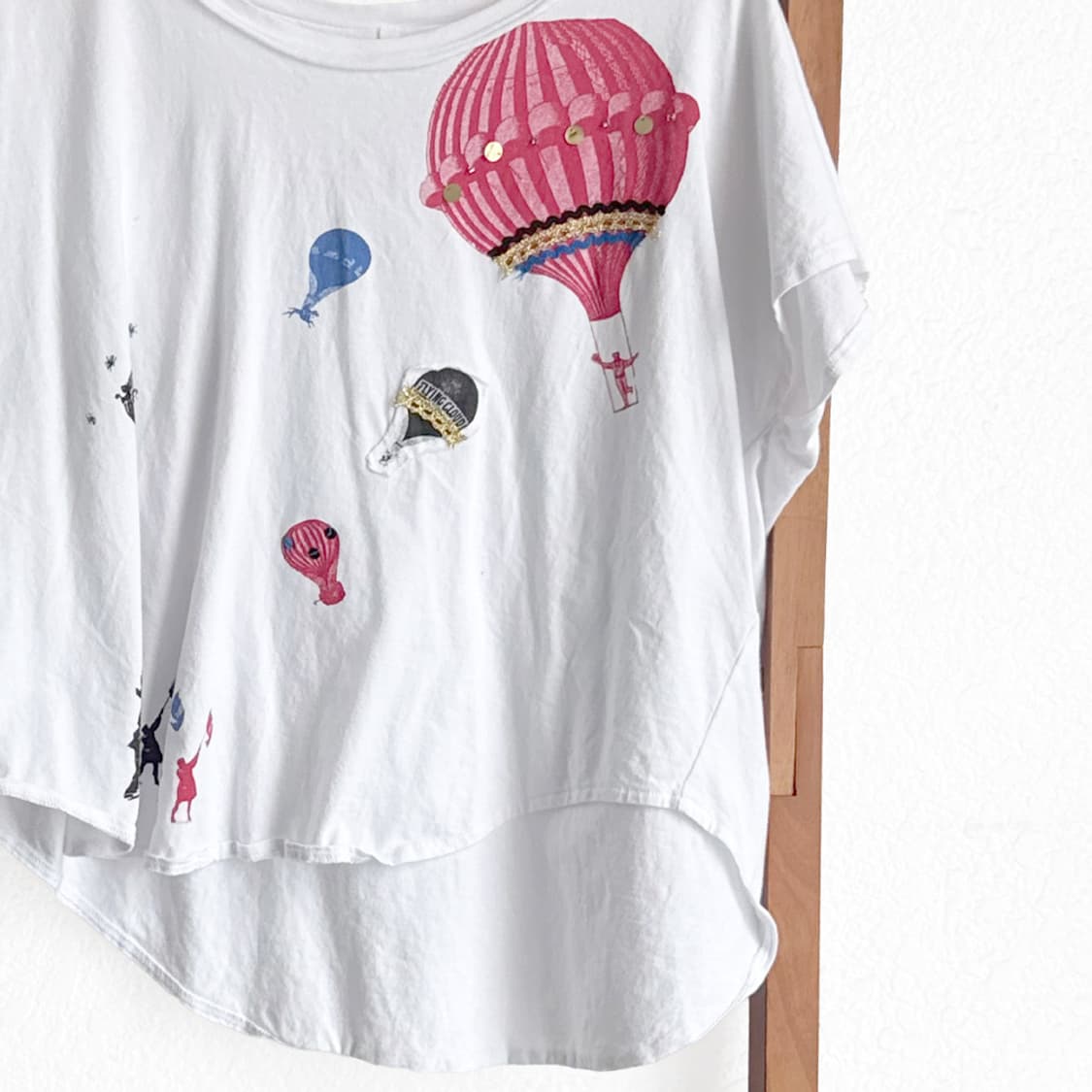 [SUNAO KUWAHARA] 작은 여행 풍선 티셔츠 상품이미지3