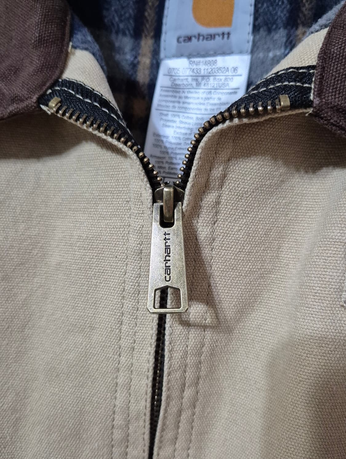 칼하트 디트로이트 자켓  상품이미지3