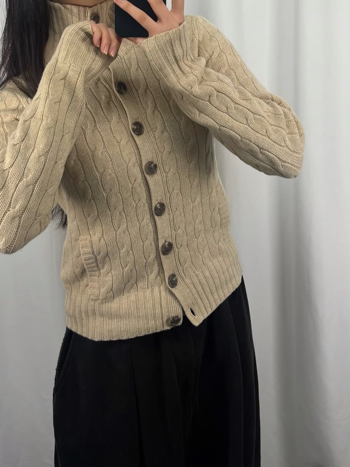 폴로 꽈배기 카라 니트 가디건 상품이미지1