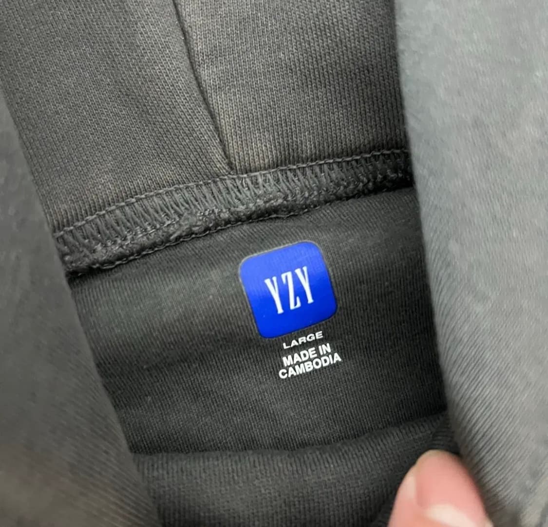 이지갭 엔지니어드 바이 발렌시아가 도브 후드 상품이미지5