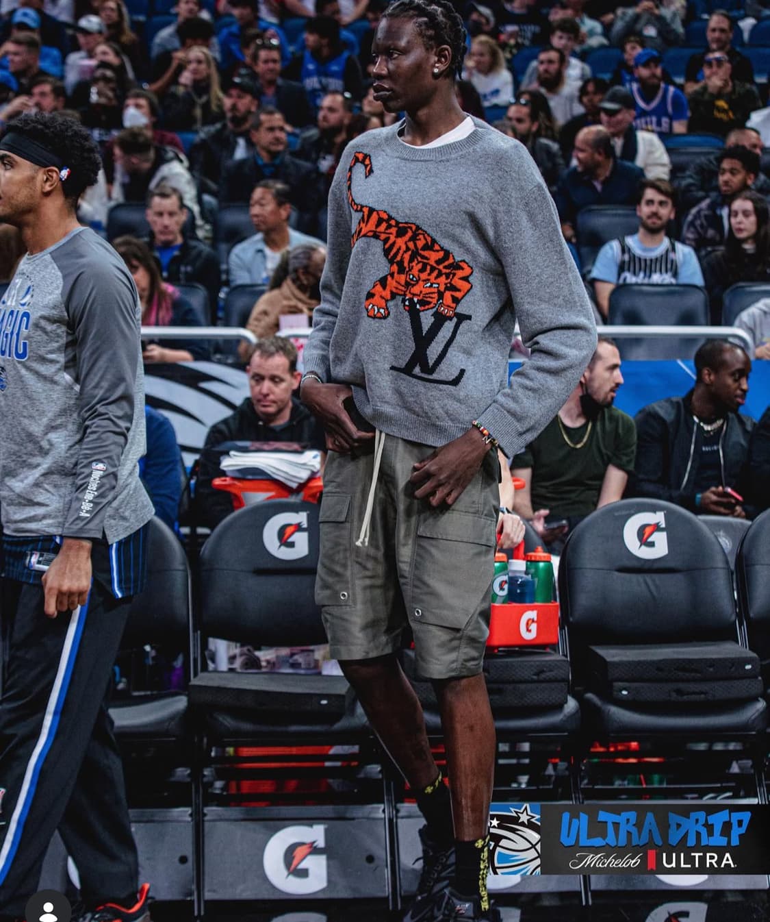 루이비통 타이거 니트 M 상품이미지1