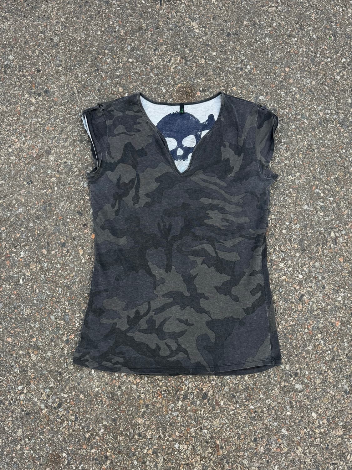 Camo Skull Layered T-Shirt 상품이미지1