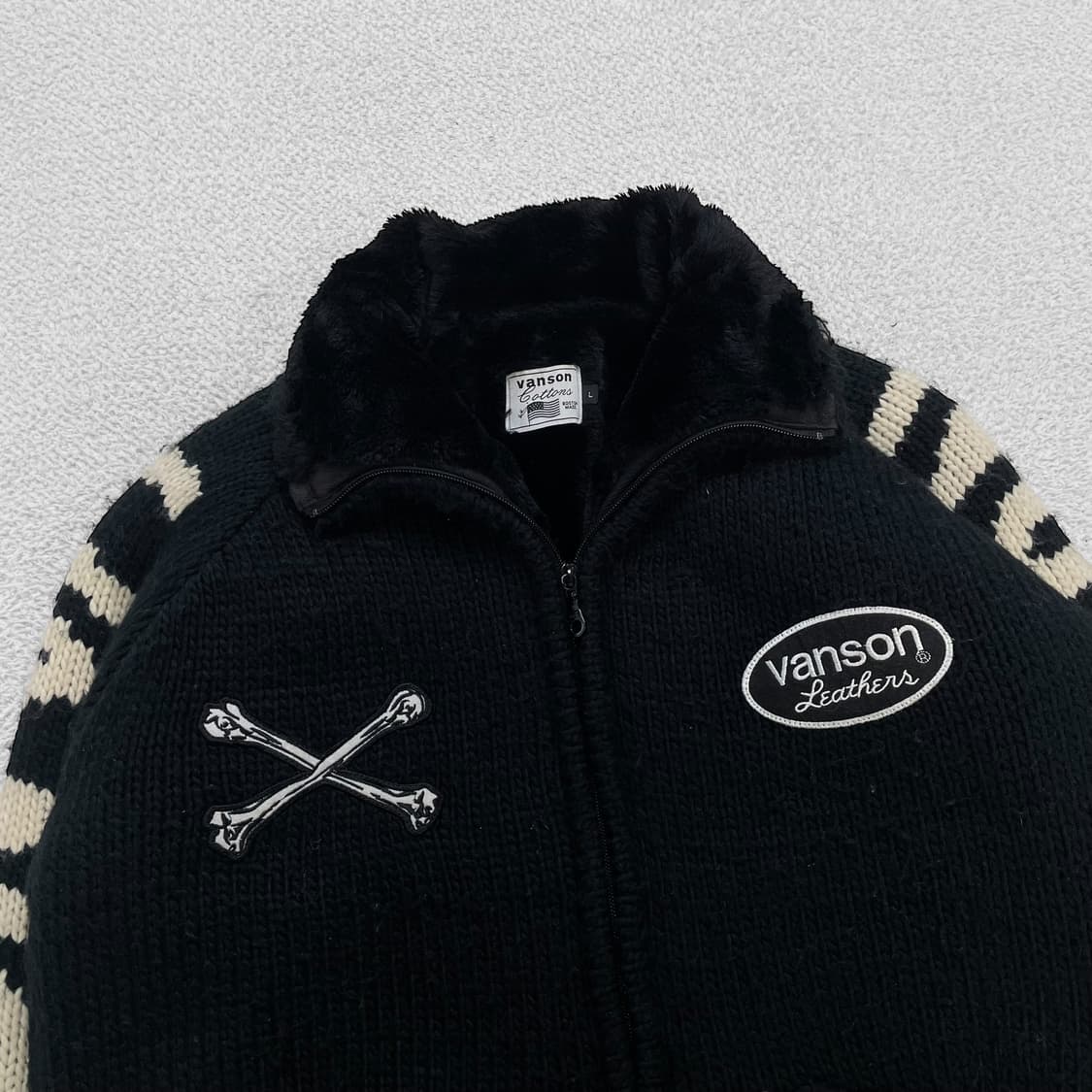 밴슨 Vanson 스컬 코위찬 니트 집업 블랙 상품이미지4