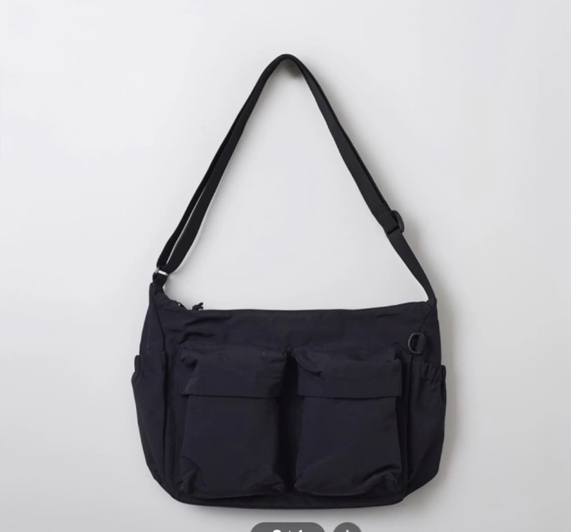 스파오 경량 멀티포켓 크로스백 상품이미지1
