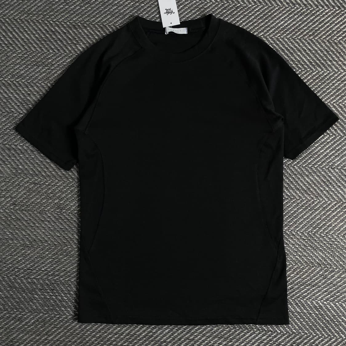 갬블 블랙 미니멀 머슬핏 티셔츠o 3421 상품이미지1