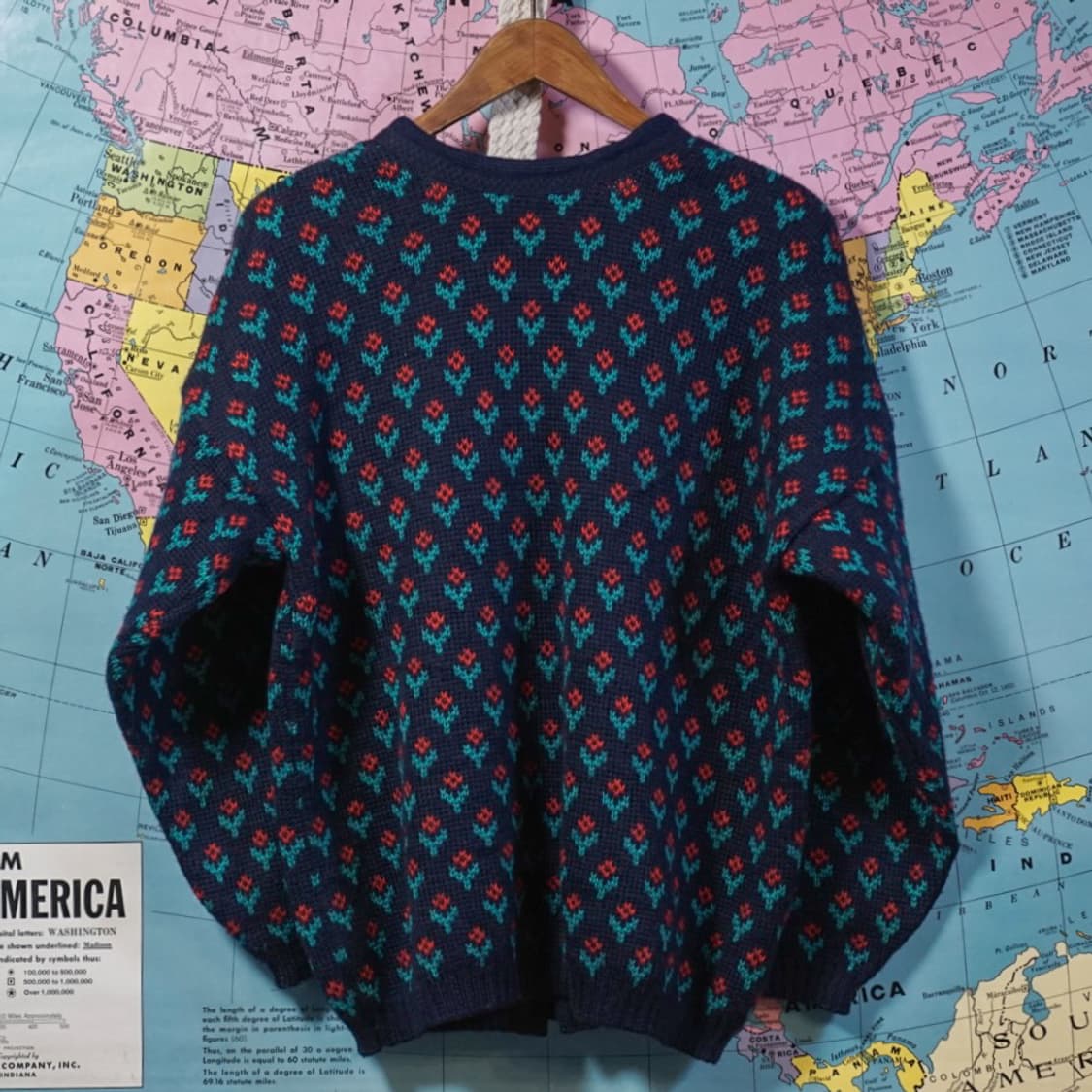 노르웨이 핸드메이드 플라워 버튼 가디건 상품이미지3