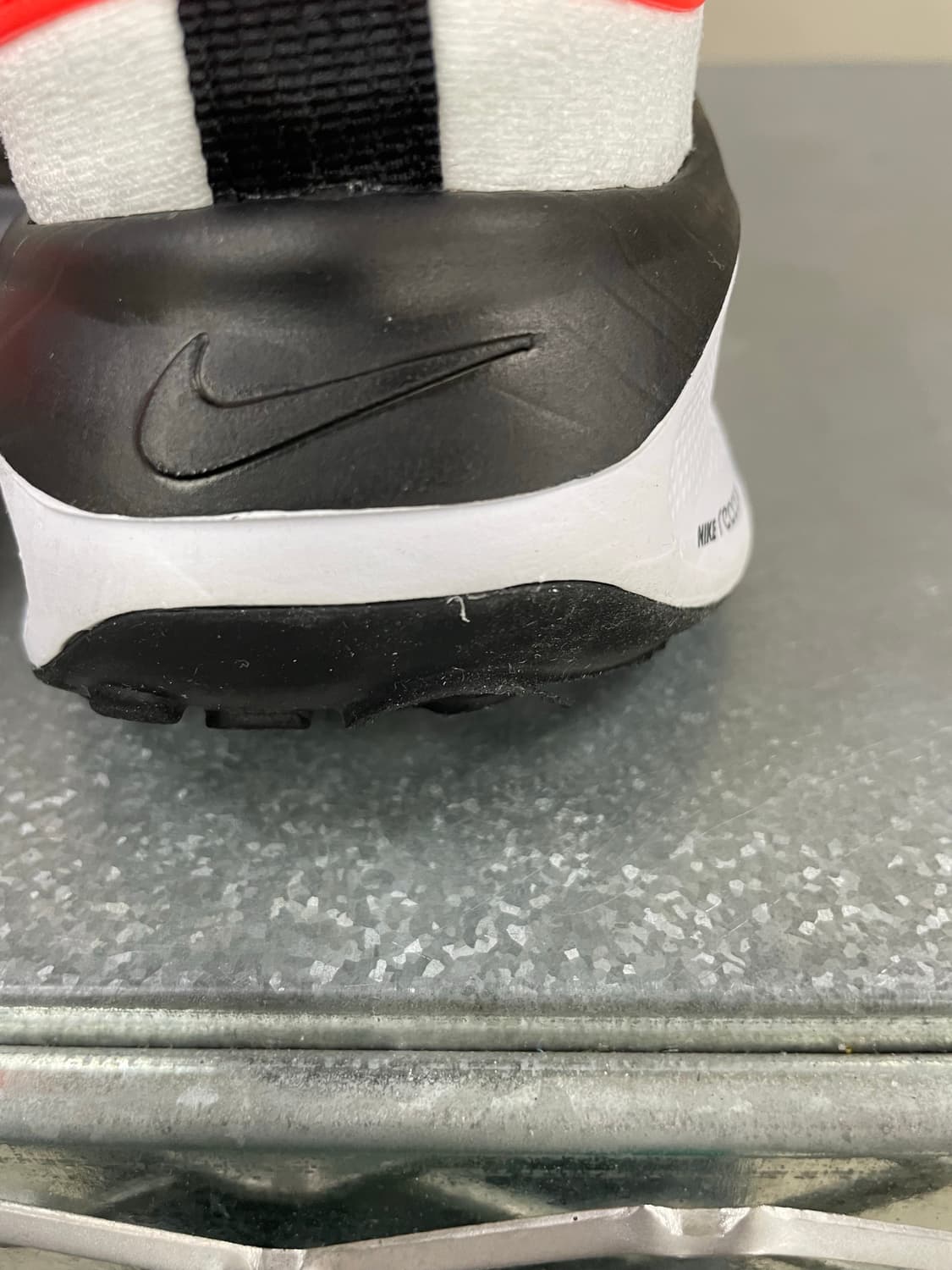 나이키 리액트X 인피니티 런 4 화이트 벨벳 브라운 275 상품이미지9