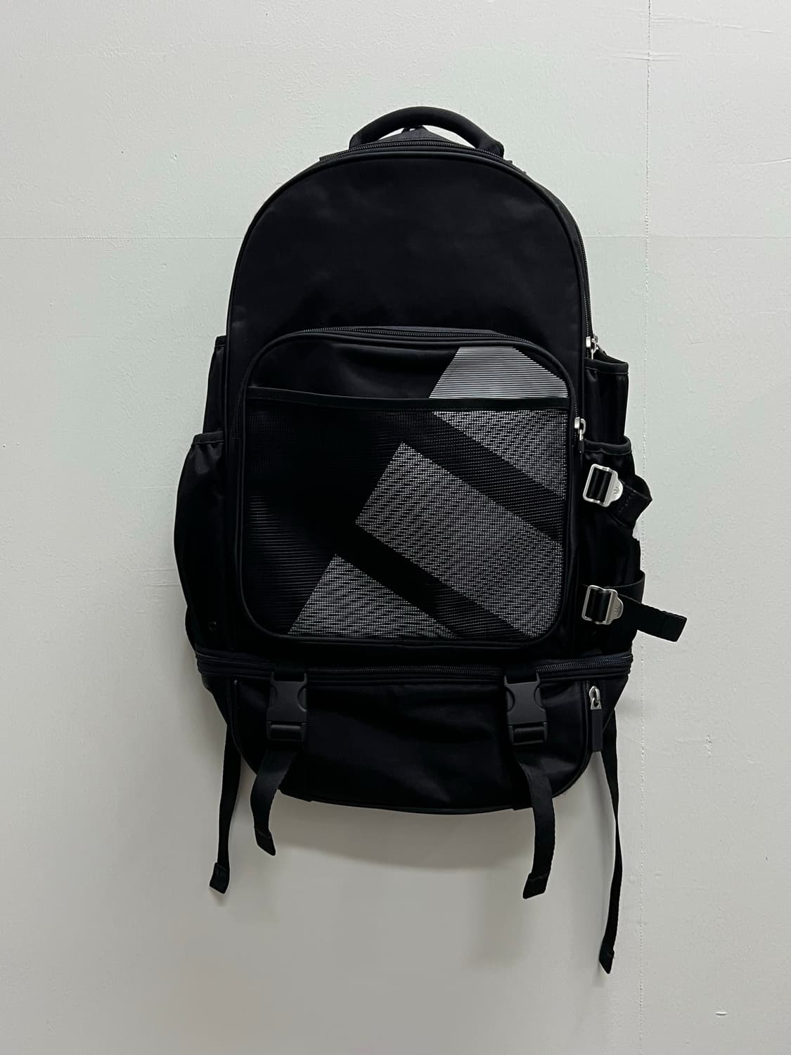 아디다스 EQT 스트리트 백팩 블랙 상품이미지2